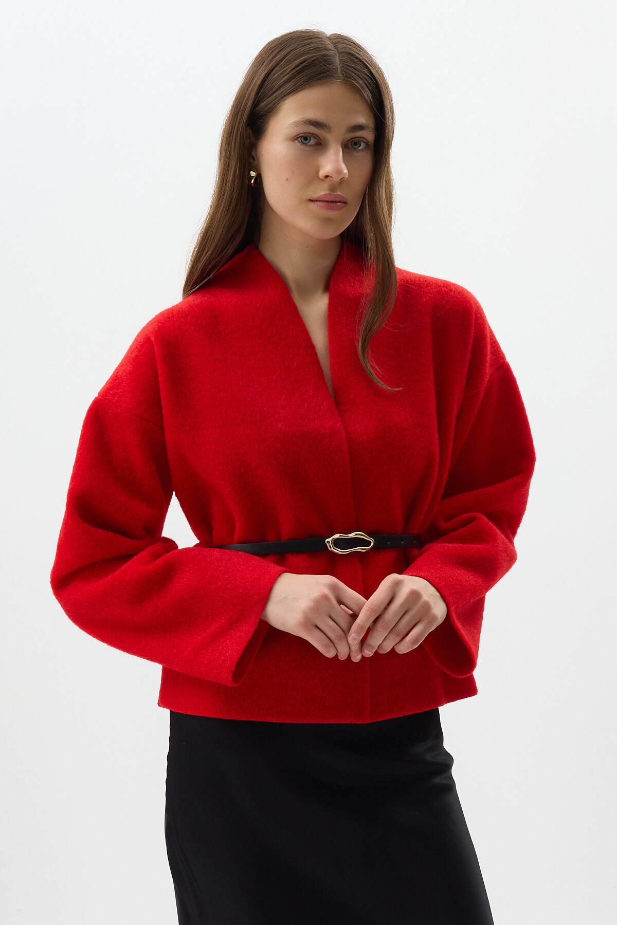 Kırmızı Hâkim Yaka Kemer Detaylı Kısa Kaşe Kadın Ceket 3100A - RAYS