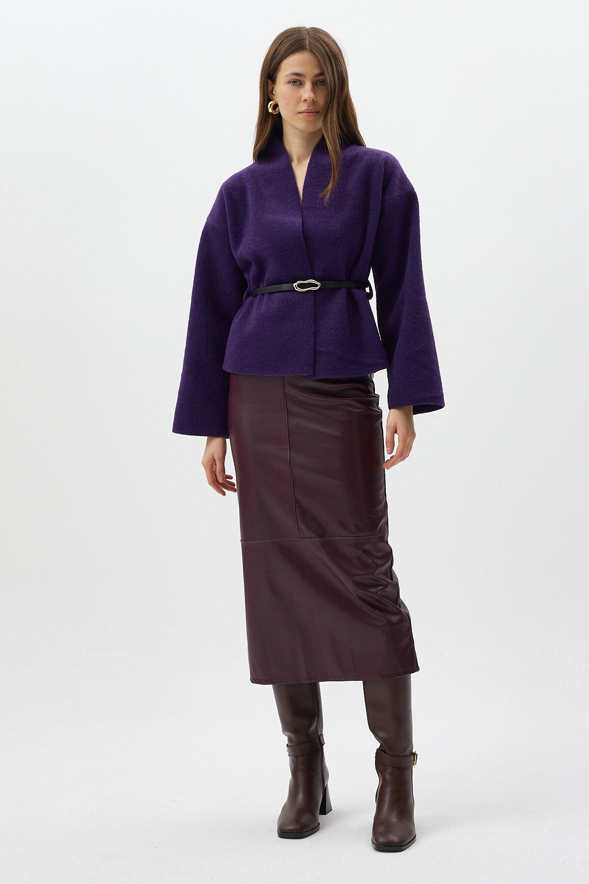 Mor Hâkim Yaka Kemer Detaylı Kısa Kaşe Kadın Ceket 3100A - 3