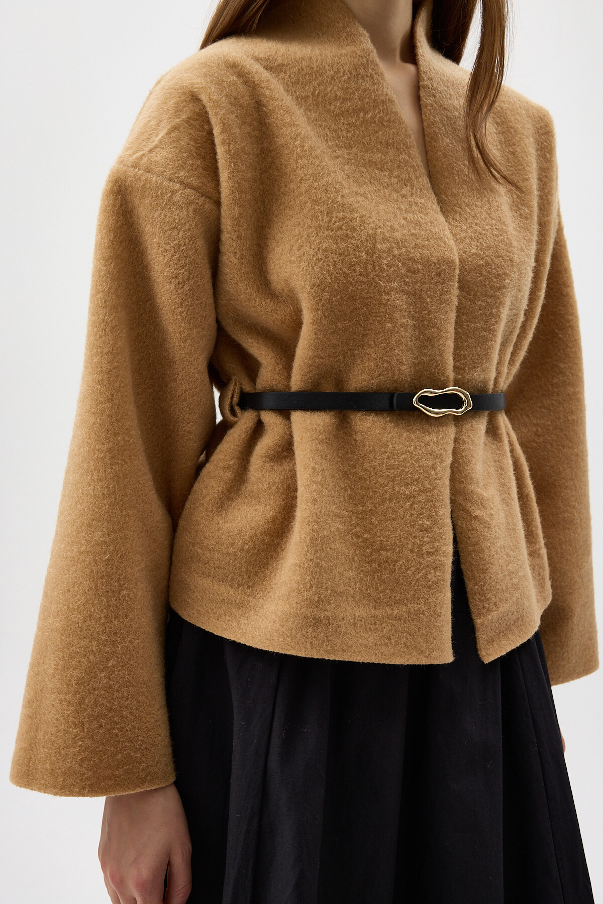 Vizon Hâkim Yaka Kemer Detaylı Kısa Kaşe Kadın Ceket 3100A - RAYS