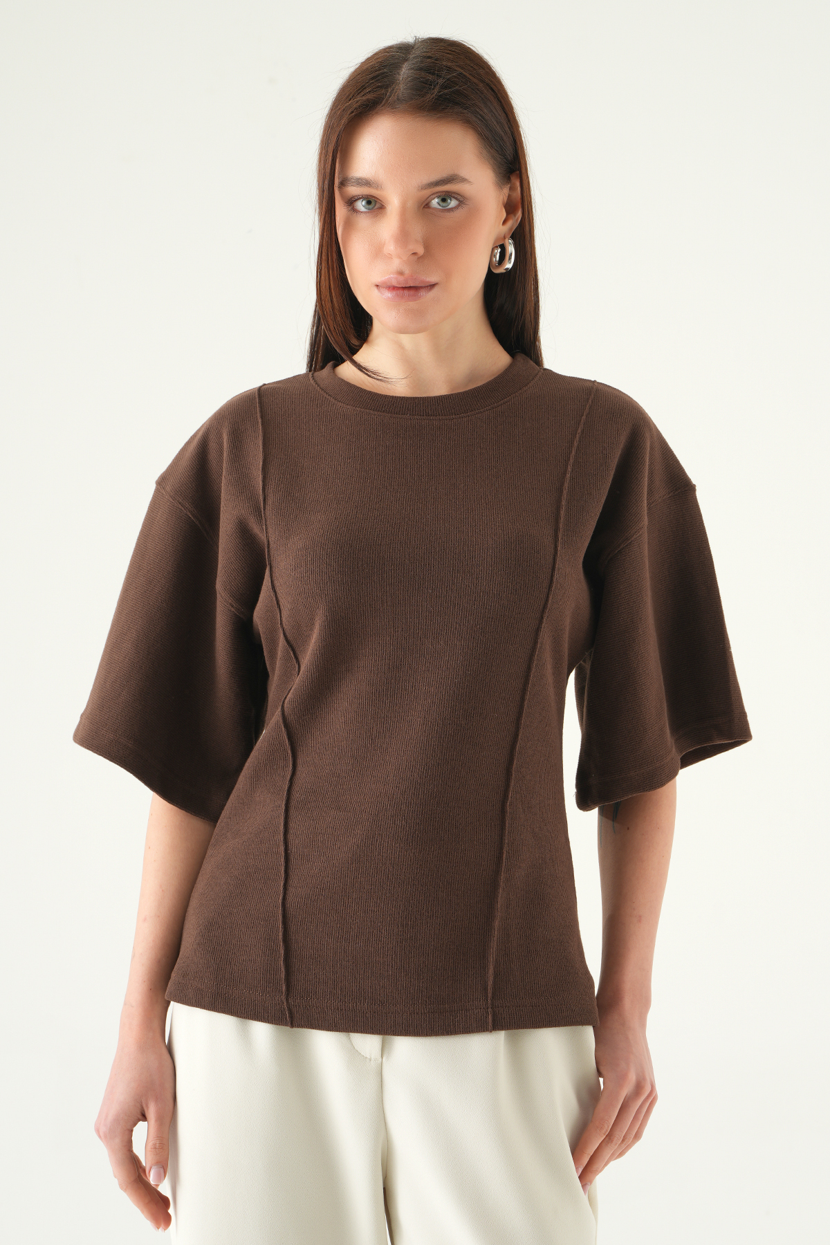 3104A Ön Çima Detaylı Kısa Kollu Bluz Kahve - 2