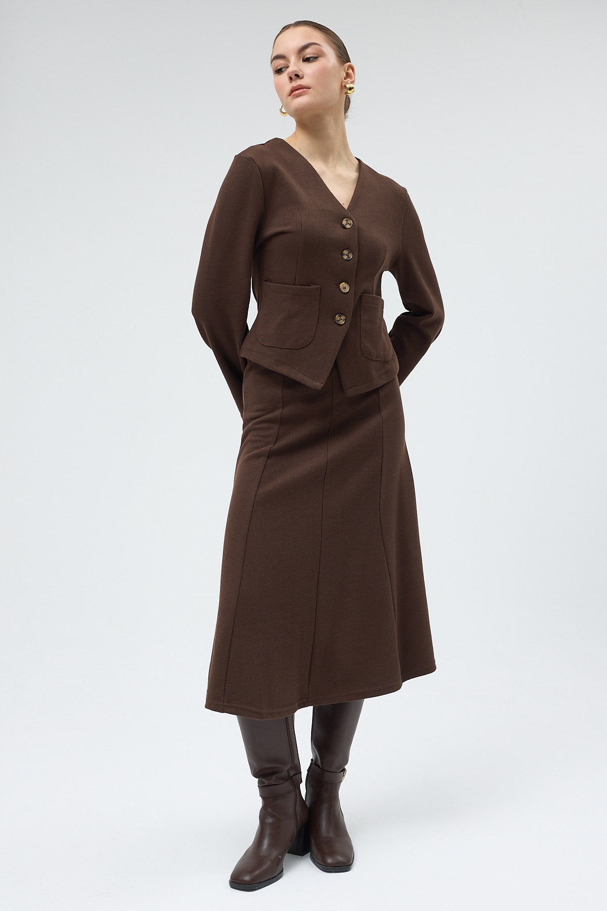 Kahverengi Cepli Düğmeli Hırka ve Uzun Etek Takım 3109A - RAYS