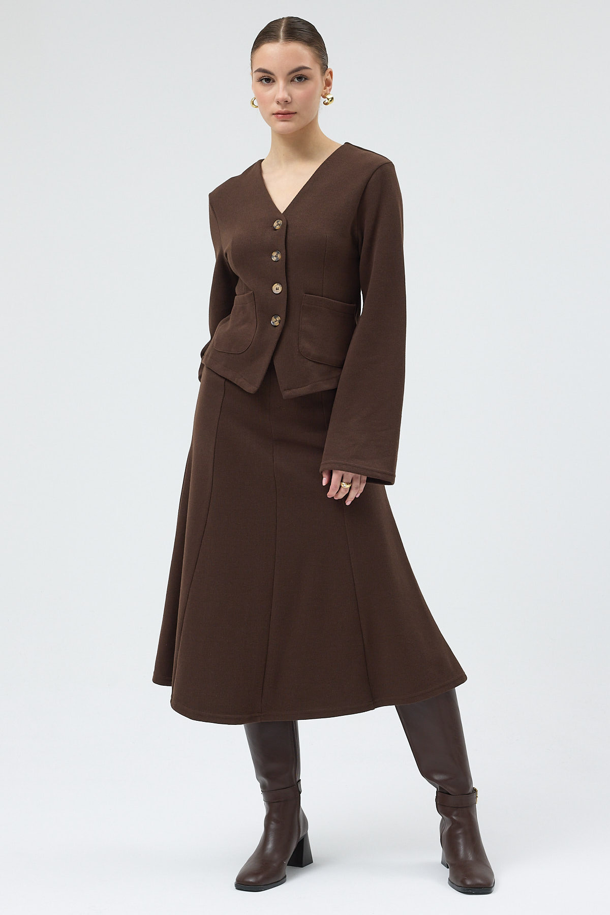Kahverengi Cepli Düğmeli Hırka ve Uzun Etek Takım 3109A - RAYS (1)
