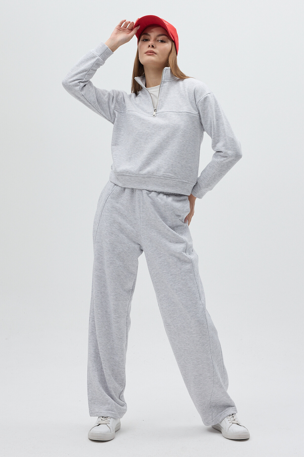 Gri Dik Yaka Önü Fermuar Detaylı Kadın Sweatshirt 3110A - 3