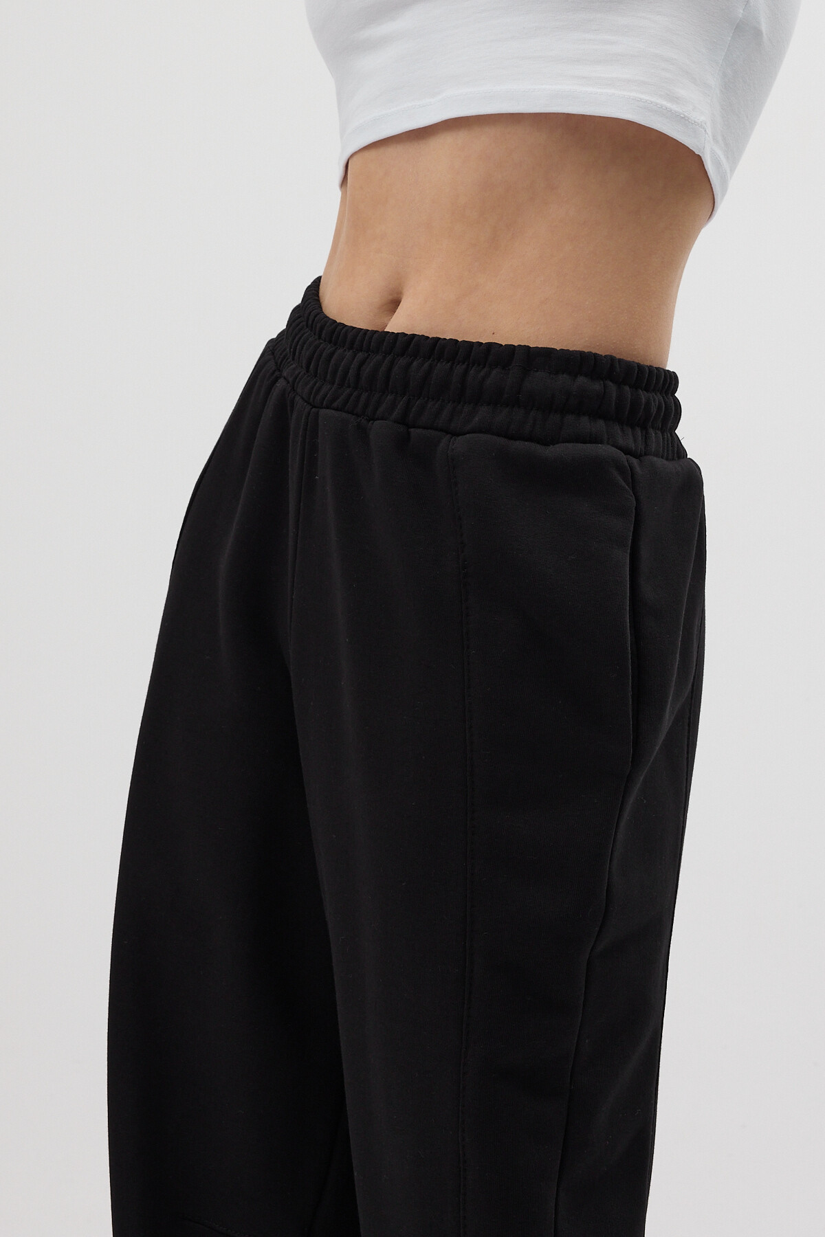 Siyah Bel Lastikli İpli Düz Paça Rahat Kesim Kadın Eşofman Altı 3113A - RAYS