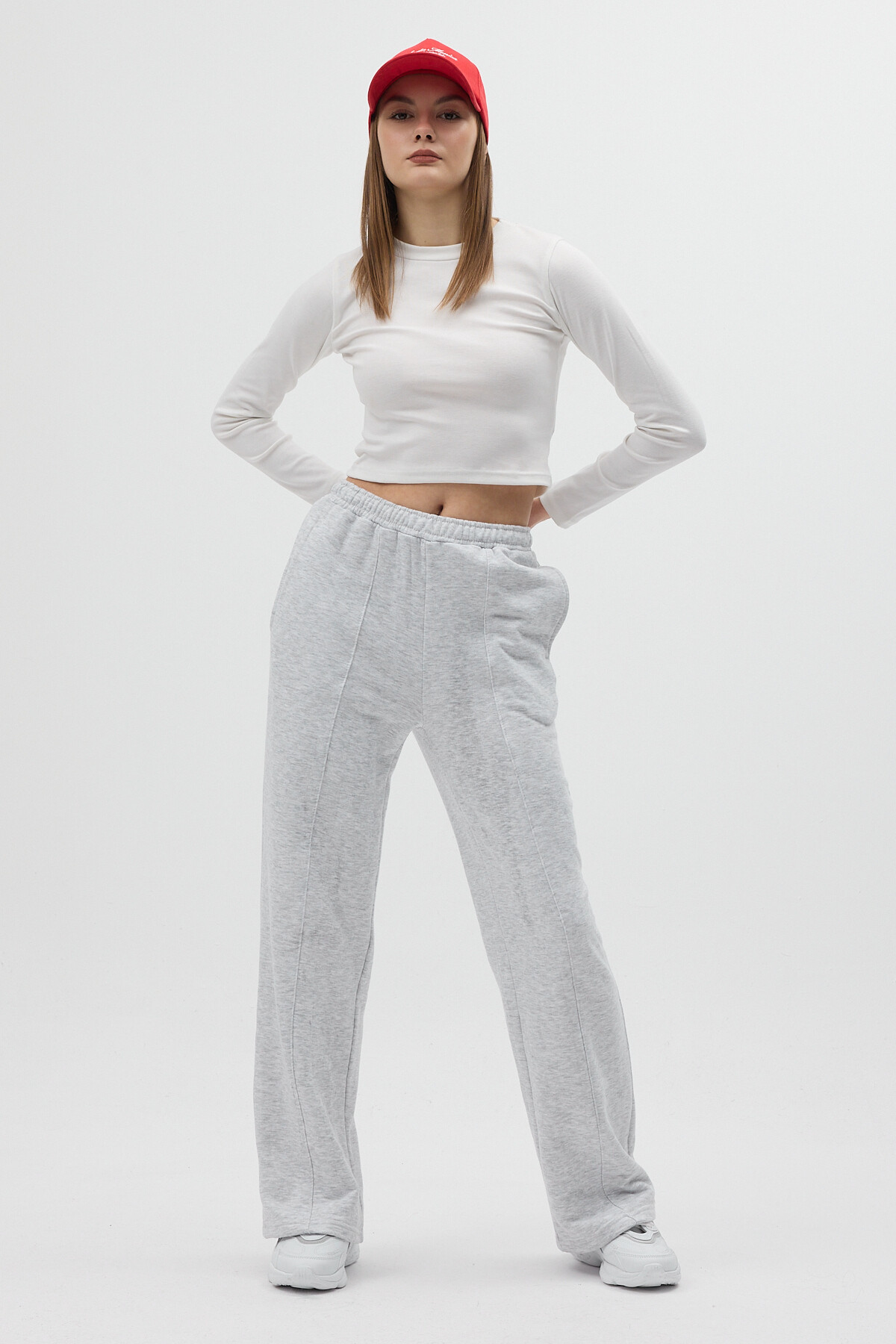 Gri Yan Çima Dikiş Detaylı Geniş Paça Rahat Kesim Kadın Eşofman Altı 3114A - RAYS