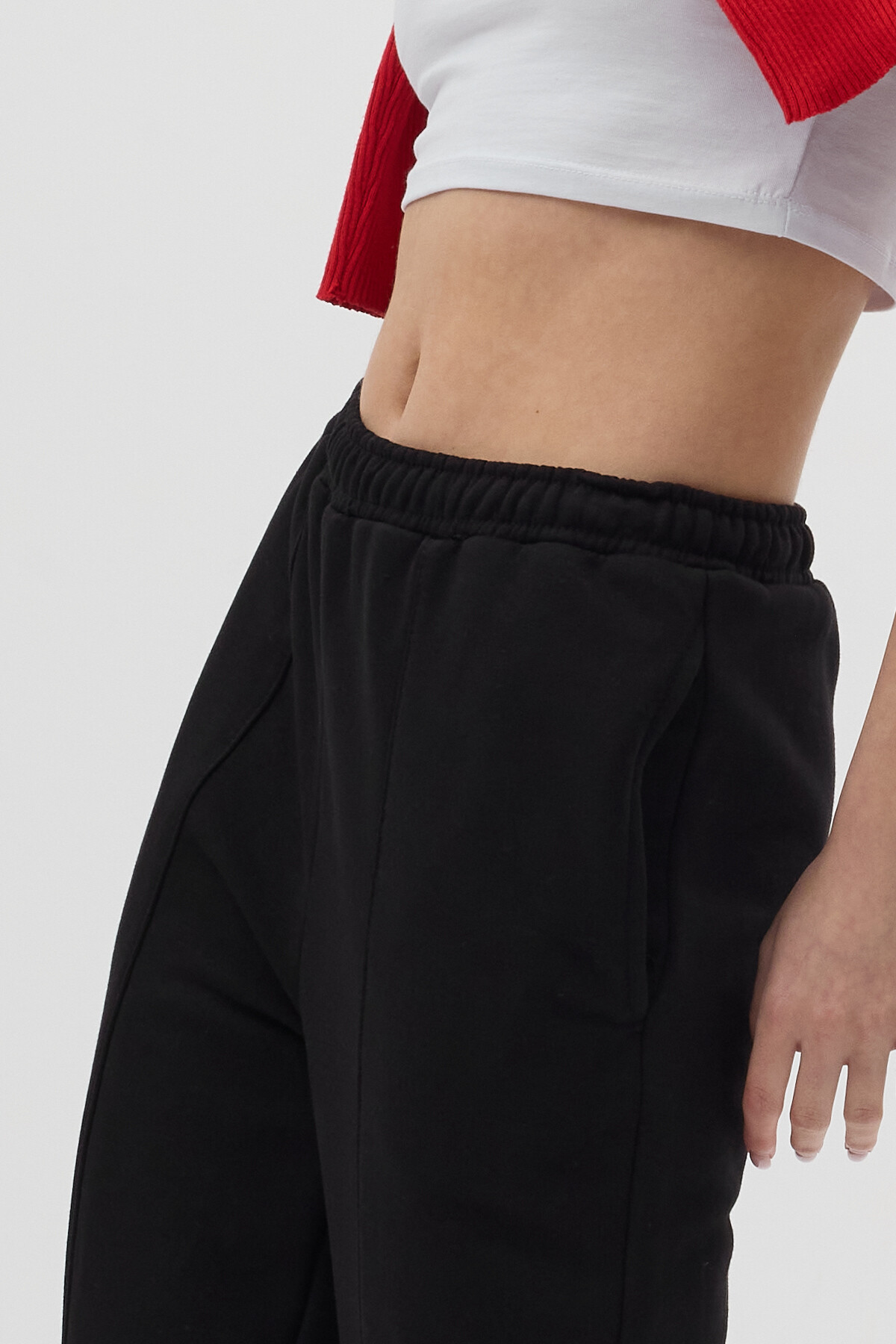 Siyah Yan Çima Dikiş Detaylı Geniş Paça Rahat Kesim Kadın Eşofman Altı 3114A - 4