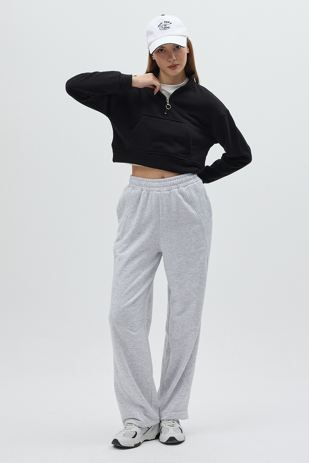 Siyah Kapüşonlu Fermuarlı Cepli Pamuklu Kadın Sweatshirt 3115A - 7