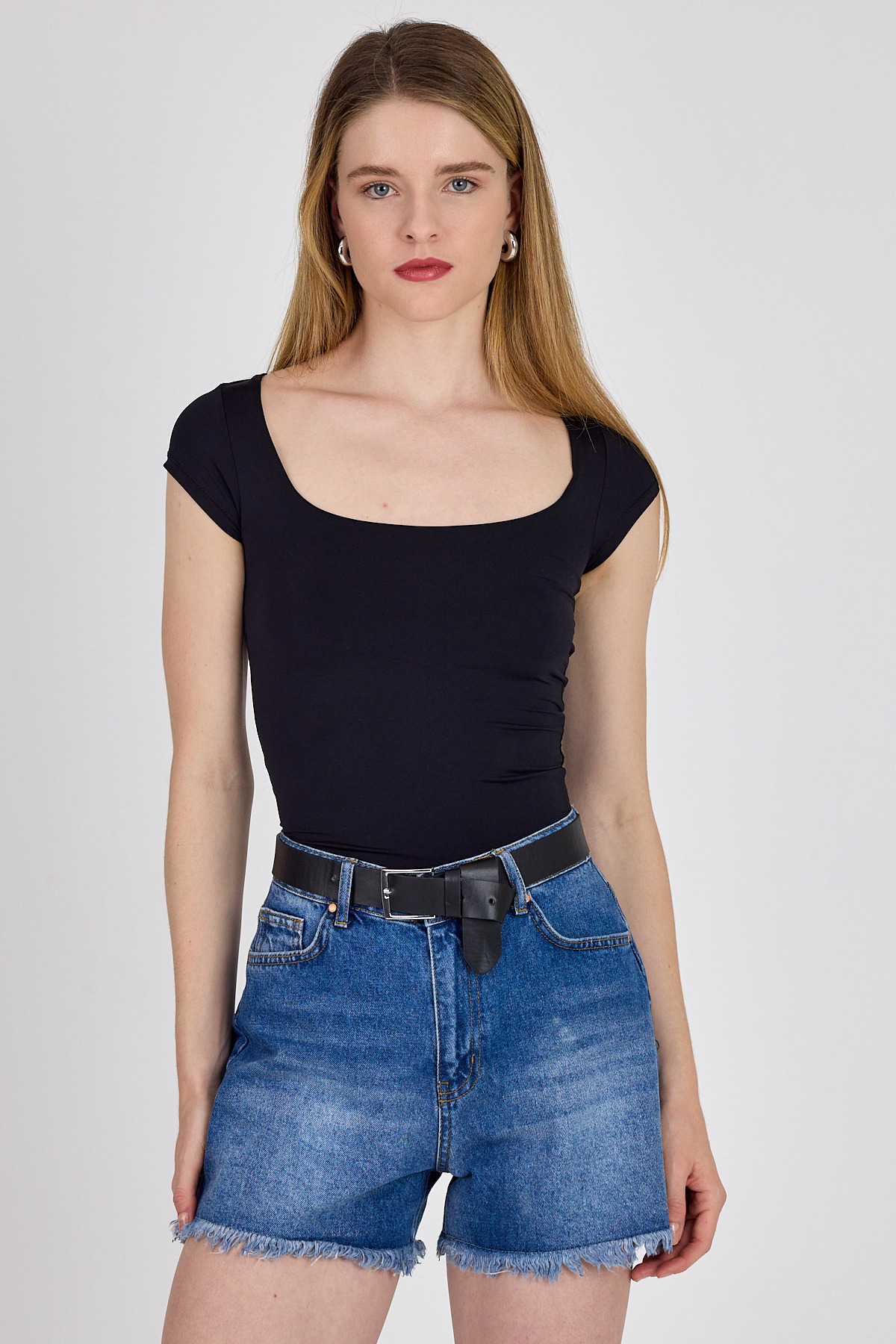 Siyah Kare Yaka Kısa Kol Body 3116 - 5