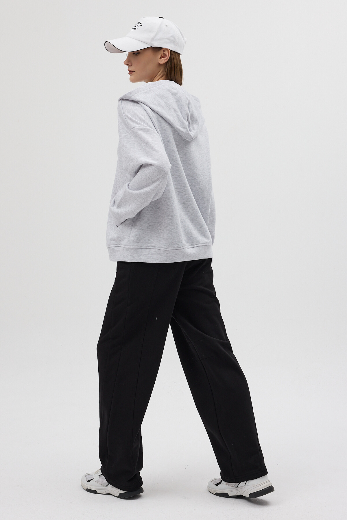 Gri Kapüşonlu Fermuarlı Oversize Kadın Hırka 3116A - 2