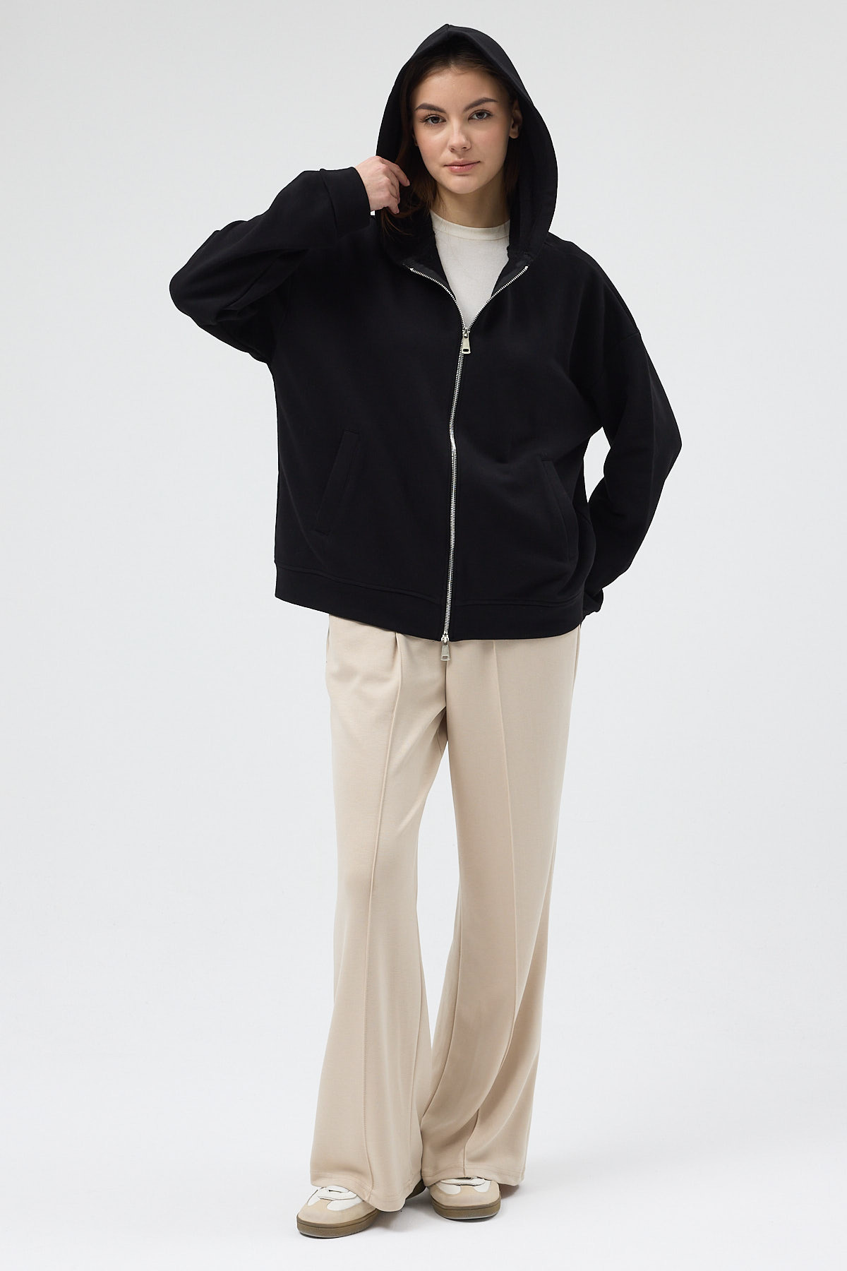 Siyah Kapüşonlu Fermuarlı Oversize Kadın Hırka 3116A - 3