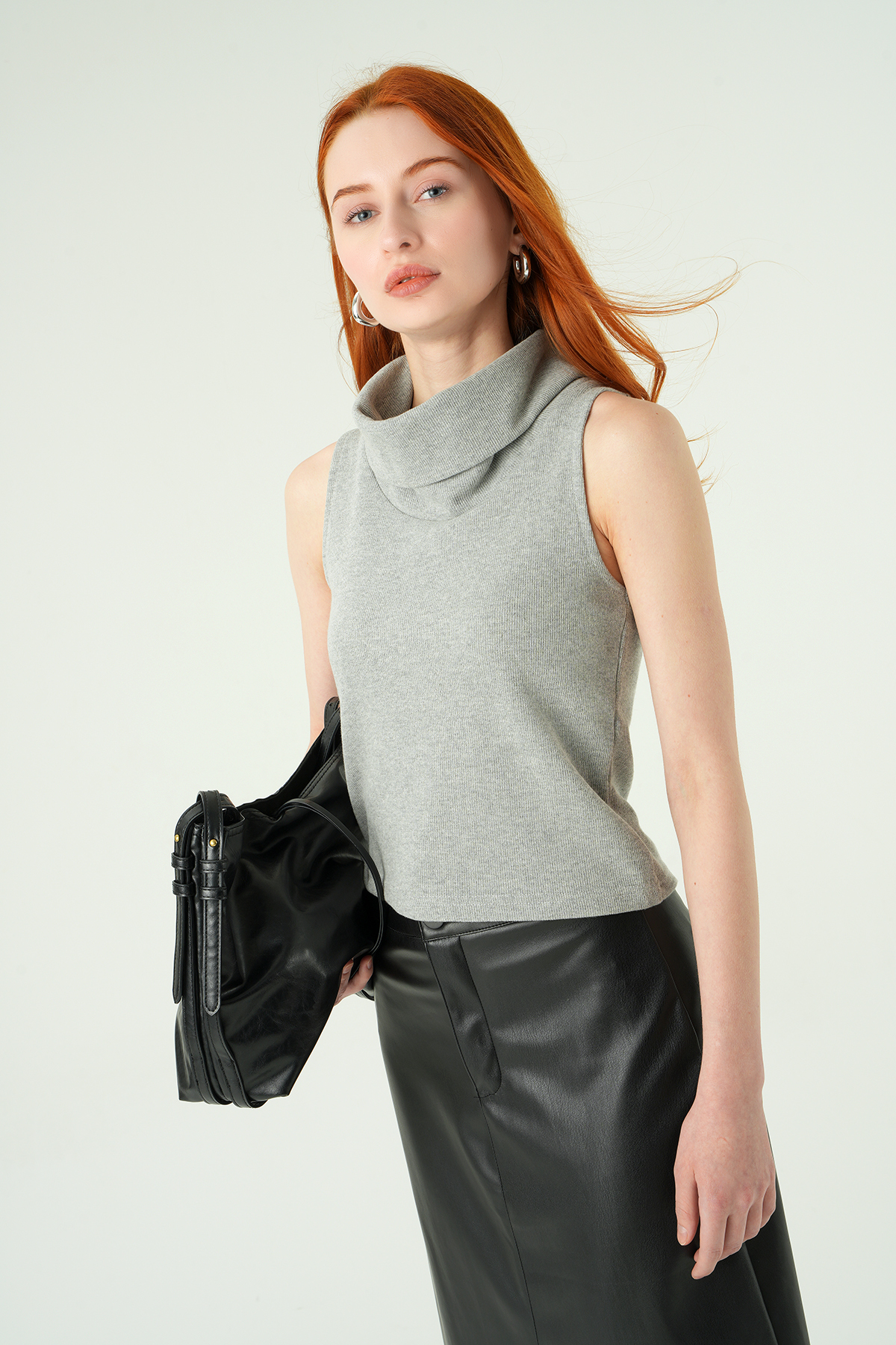 Gri Sıfır Kol Bluz 3118A 