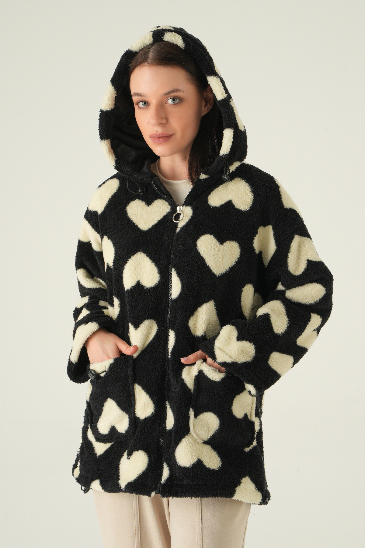 3120A Ön Cepli Peluş Kaban Siyah - RAYS (1)