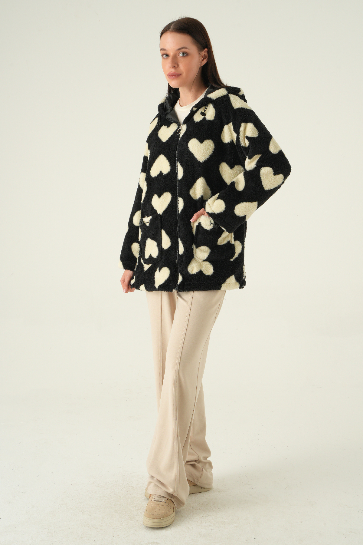 3120A Ön Cepli Peluş Kaban Siyah - 3