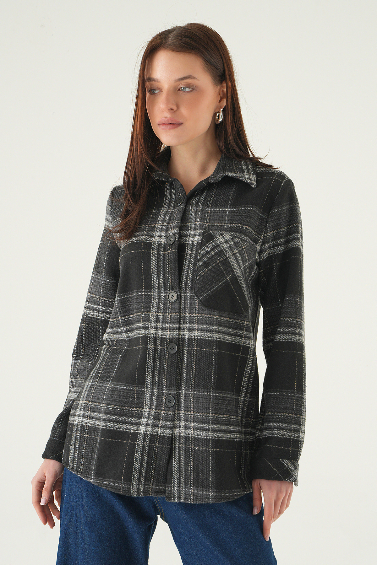 Siyah Ön Düğmeli Gömlek 3127A - RAYS