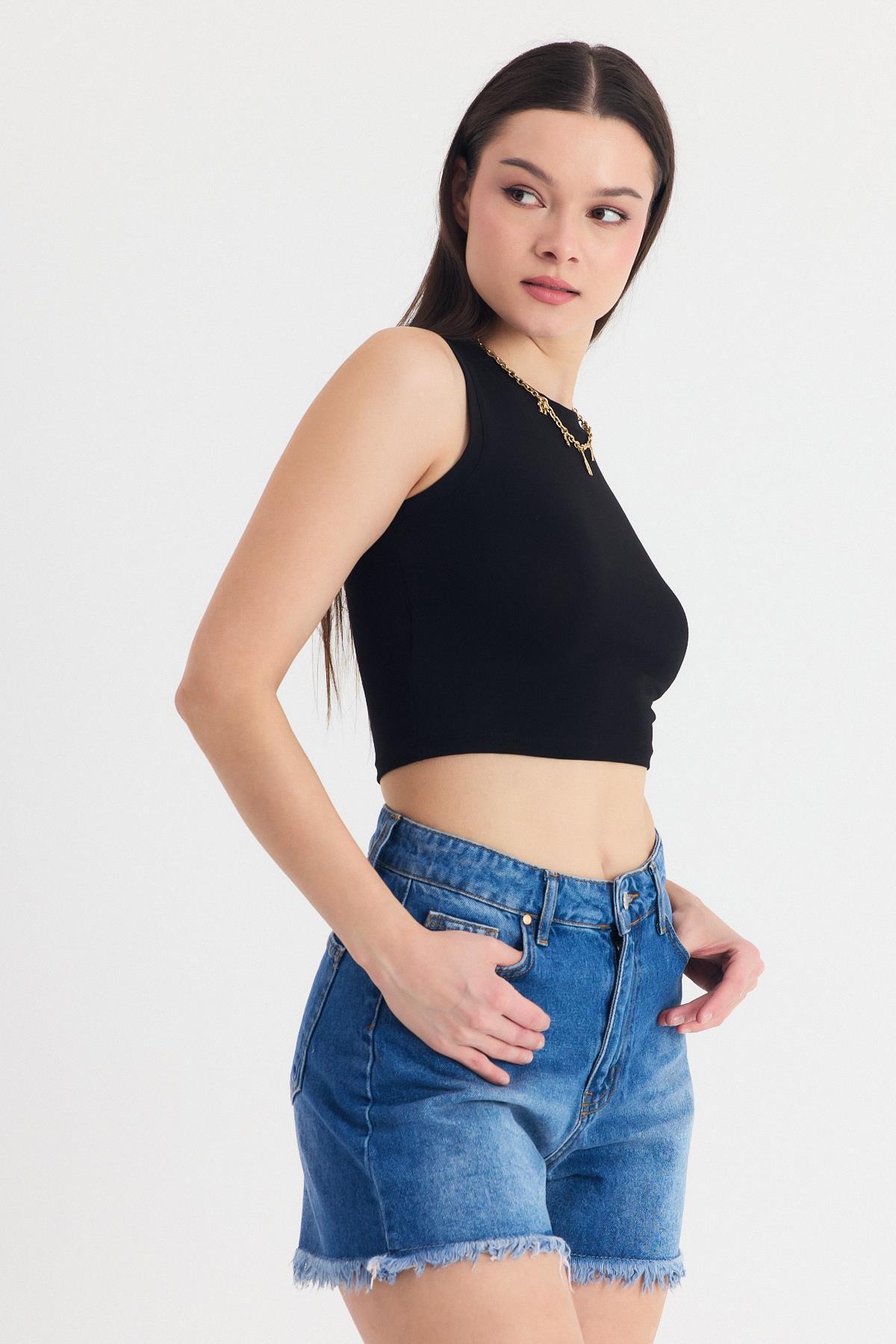 Siyah Kolsuz Bisiklet Yaka Crop Atlet 318 - 8