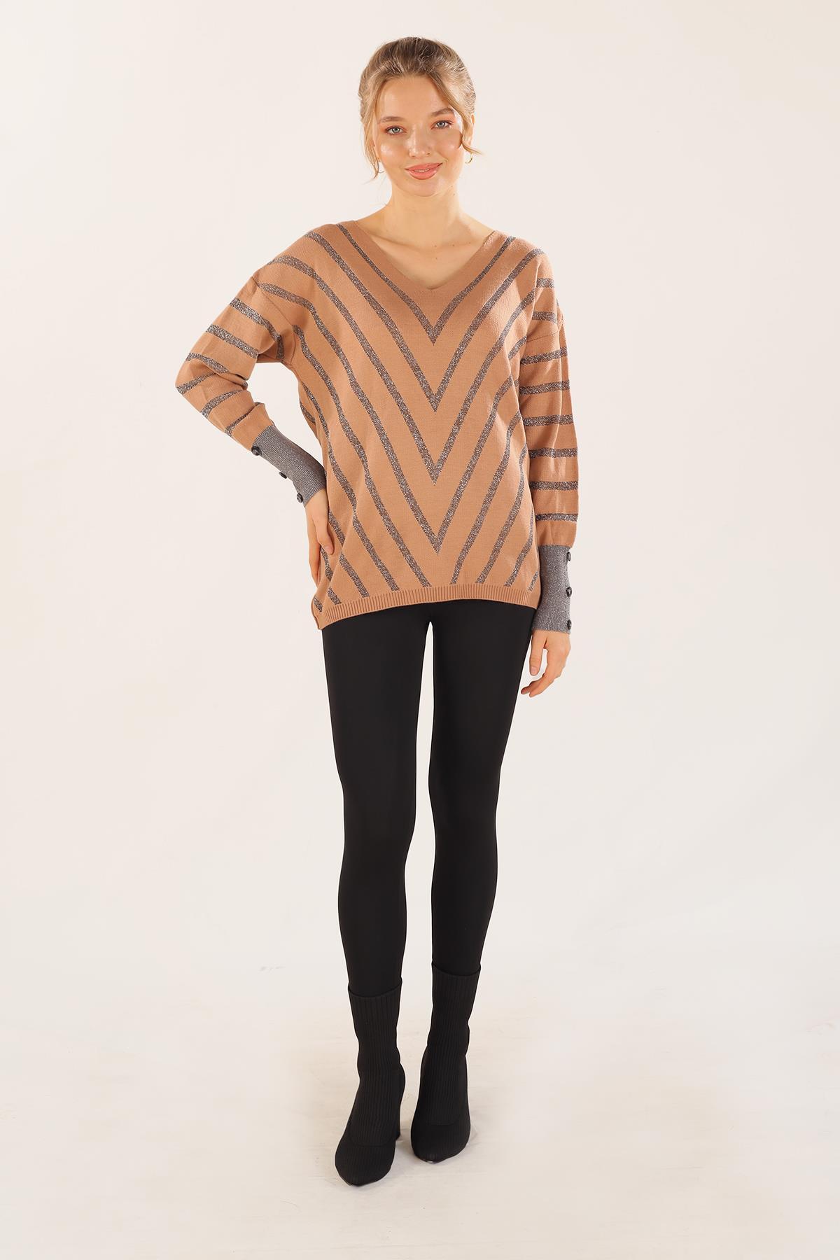 Camel V Yaka Çizgili Kazak 3189 