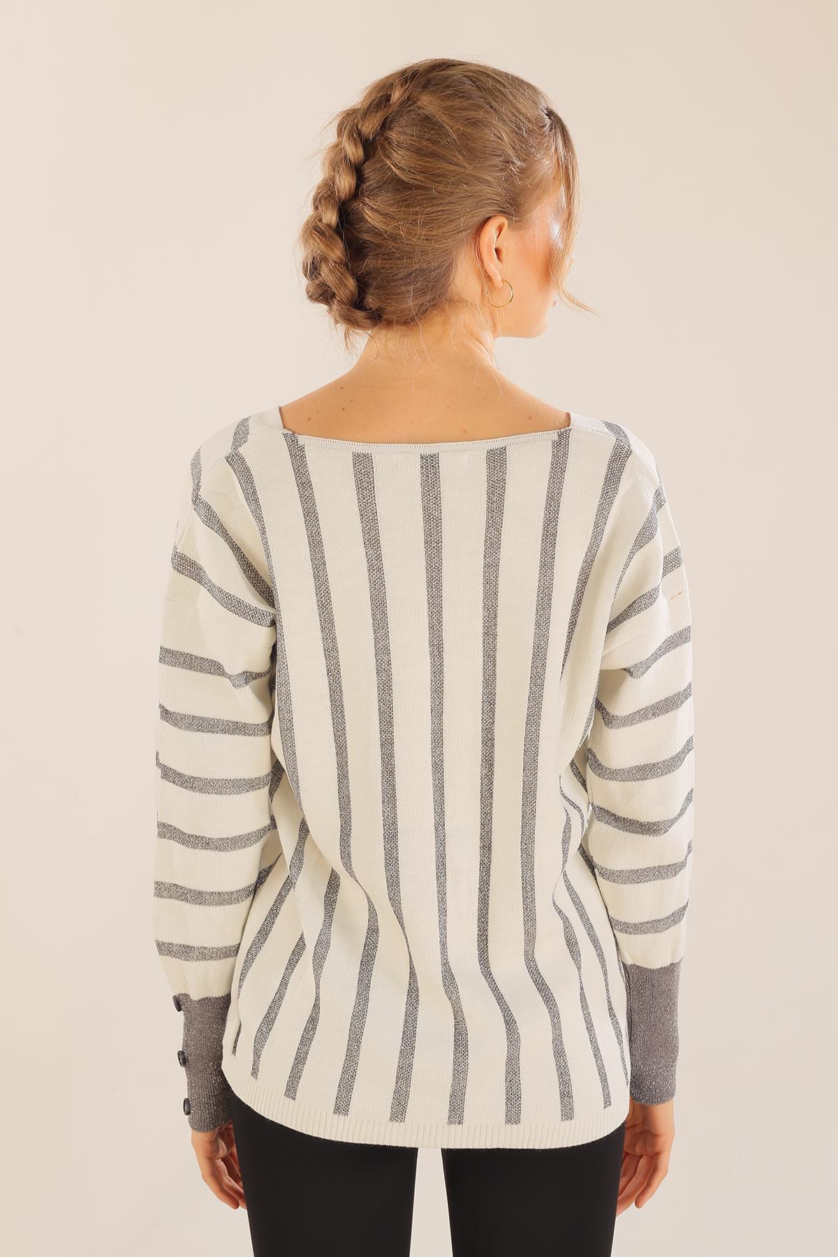 3189 V Yaka Çizgili Kazak Ekru - 3