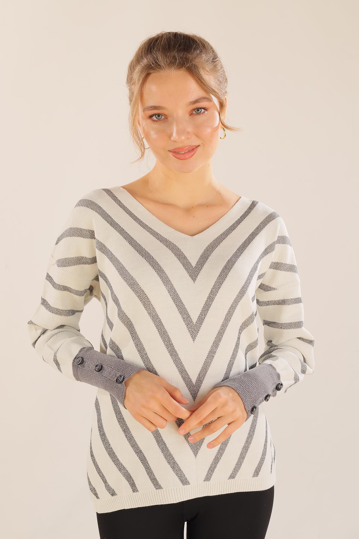 Ekru V Yaka Çizgili Kazak 3189 - 1