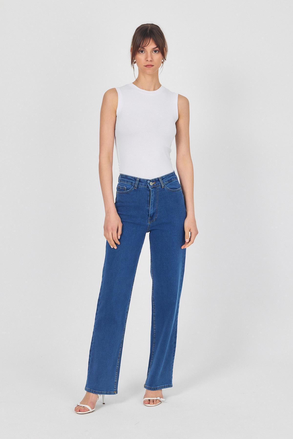 Beyaz Bisiklet Yaka Kolsuz Atlet 319 - 3