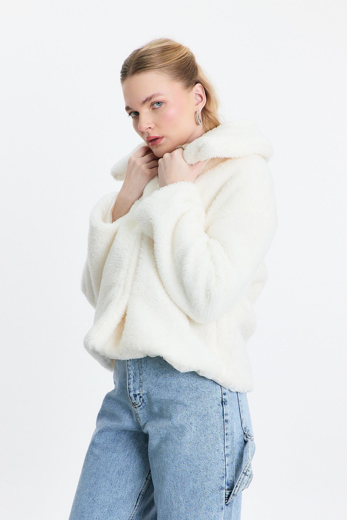 Ekru Geniş Yaka Yumoş Ceket 3217 - 8