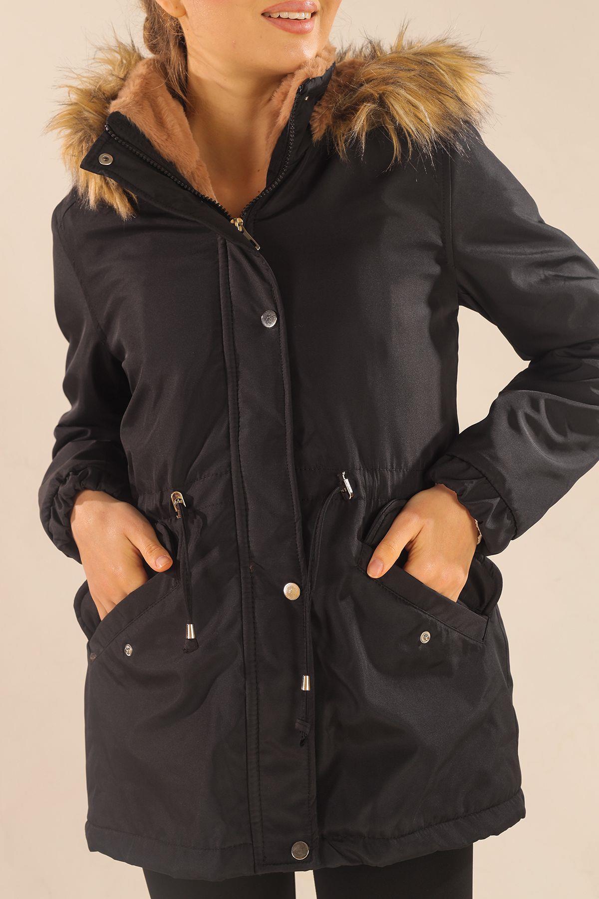 3319 Kısa Kapüşonu Kürklü Mont Siyah - 6