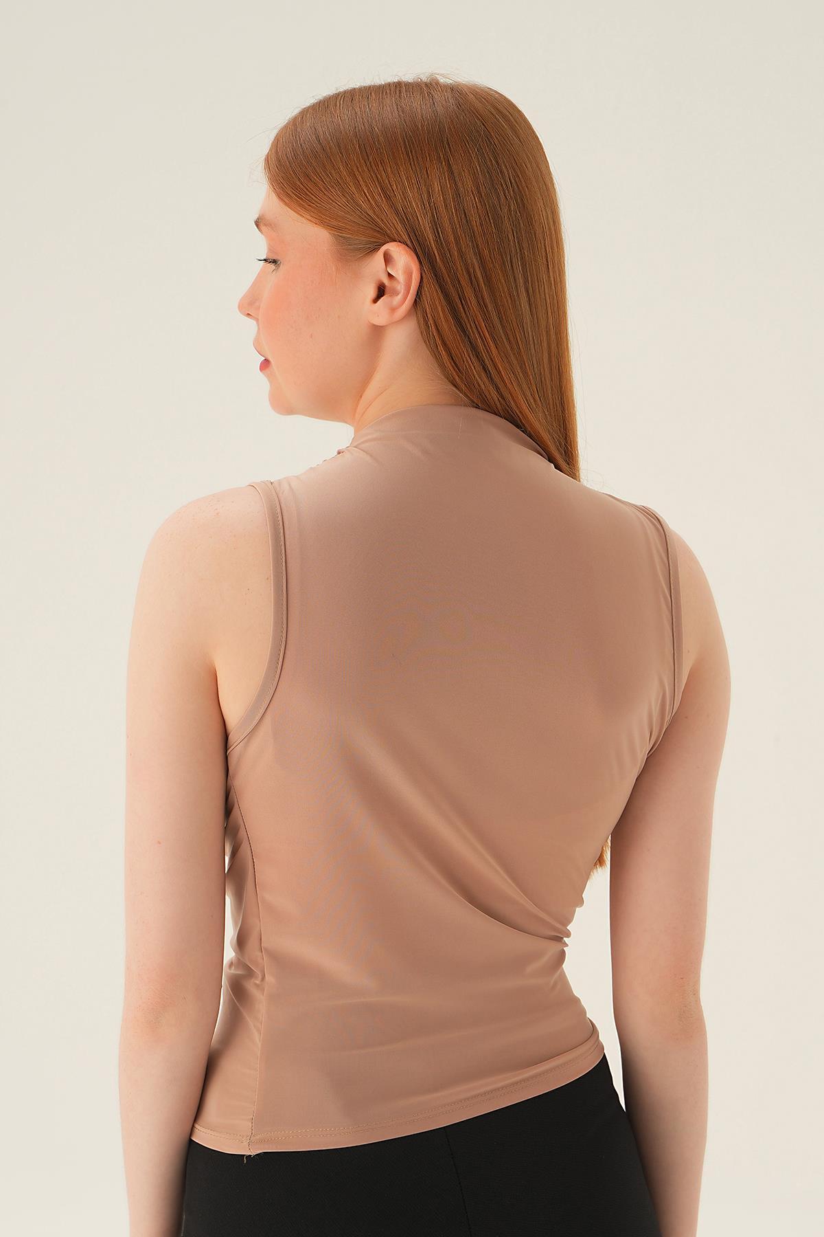 3321 Sıfır Kol Bluz Bej - 4