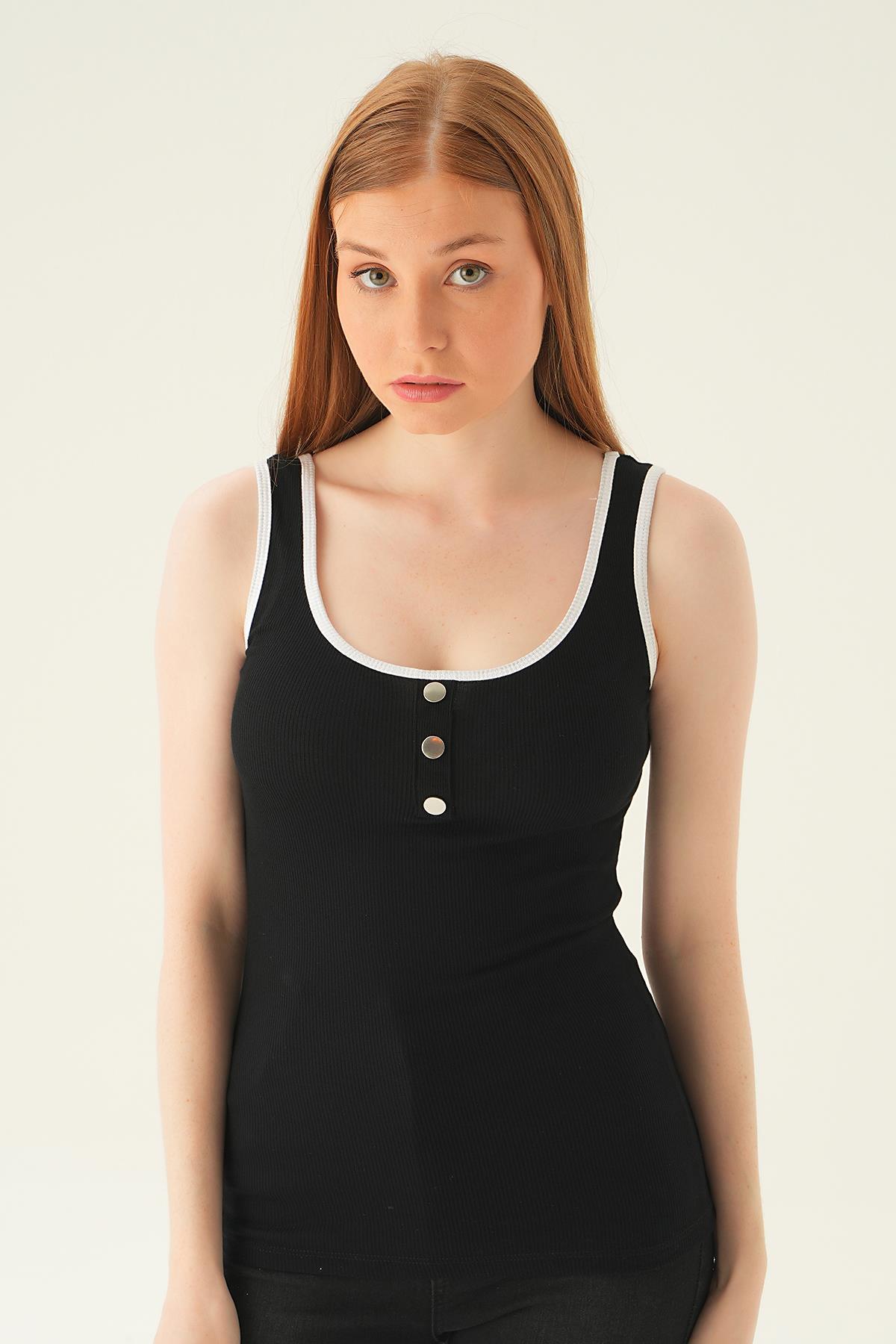 Siyah Ön Düğme Biyeli Atlet 334 - 6