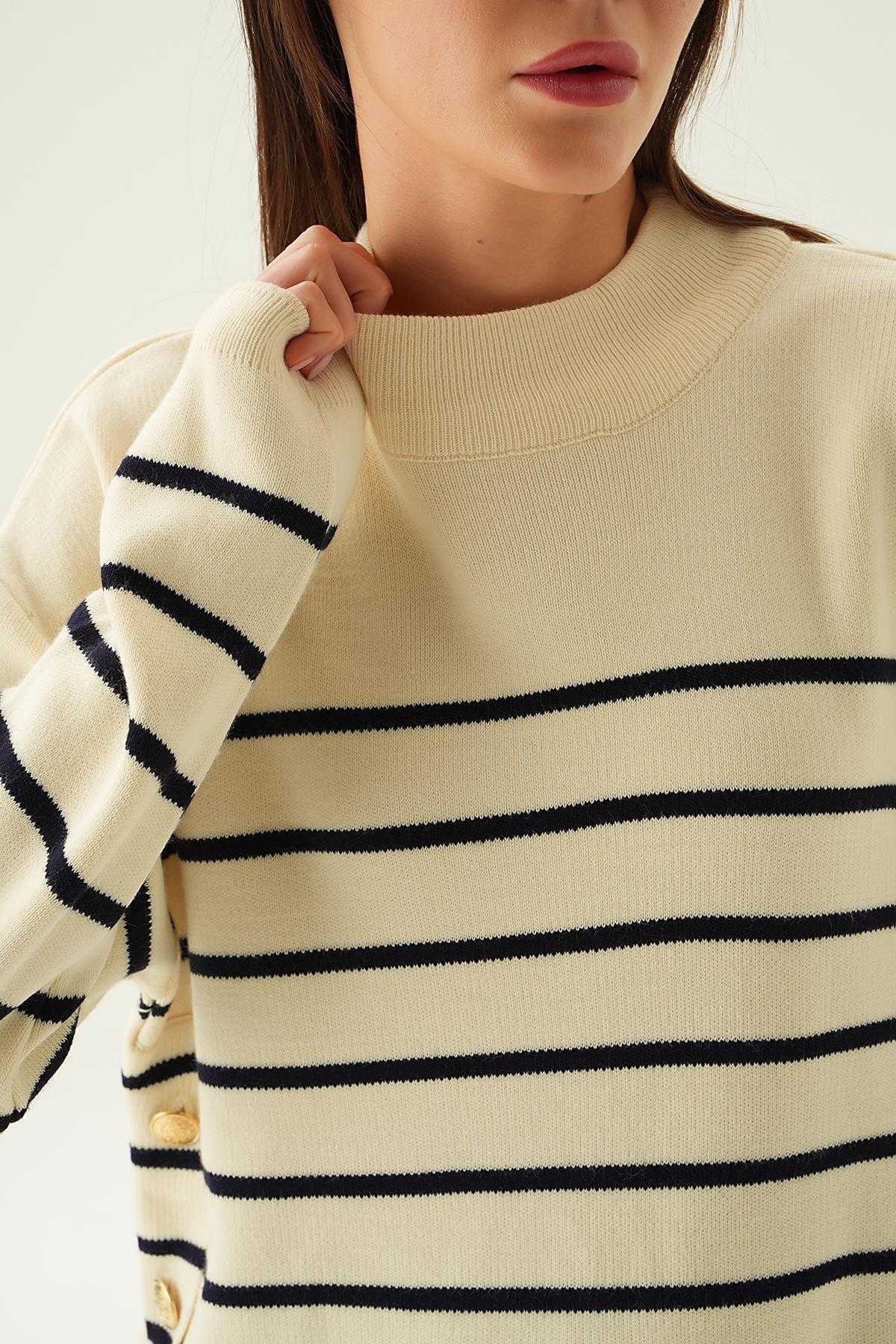 3370 Çizgili Yan Düğmeli Kazak Bej - 5