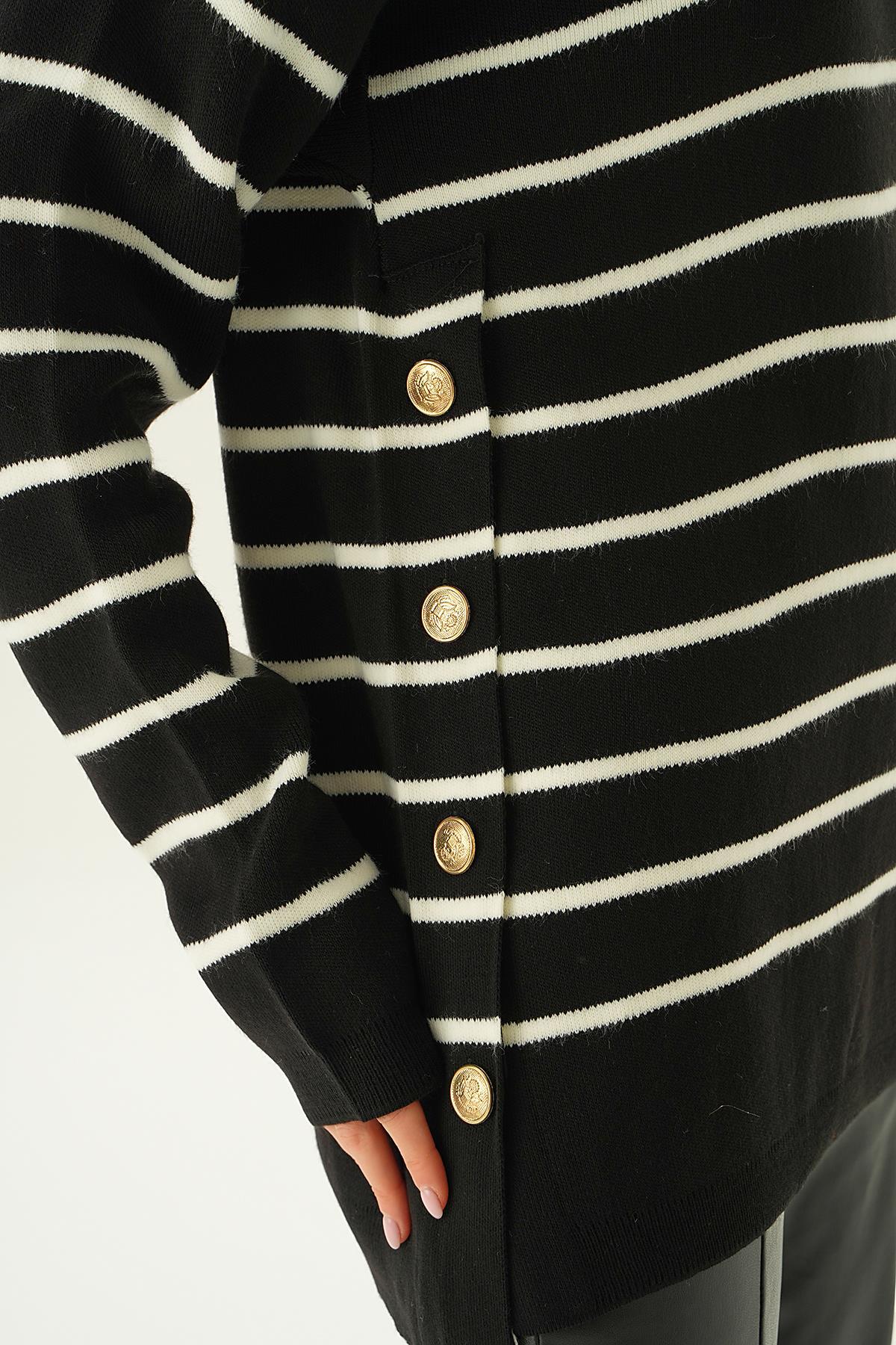 3370 Çizgili Yan Düğmeli Kazak Siyah - 5