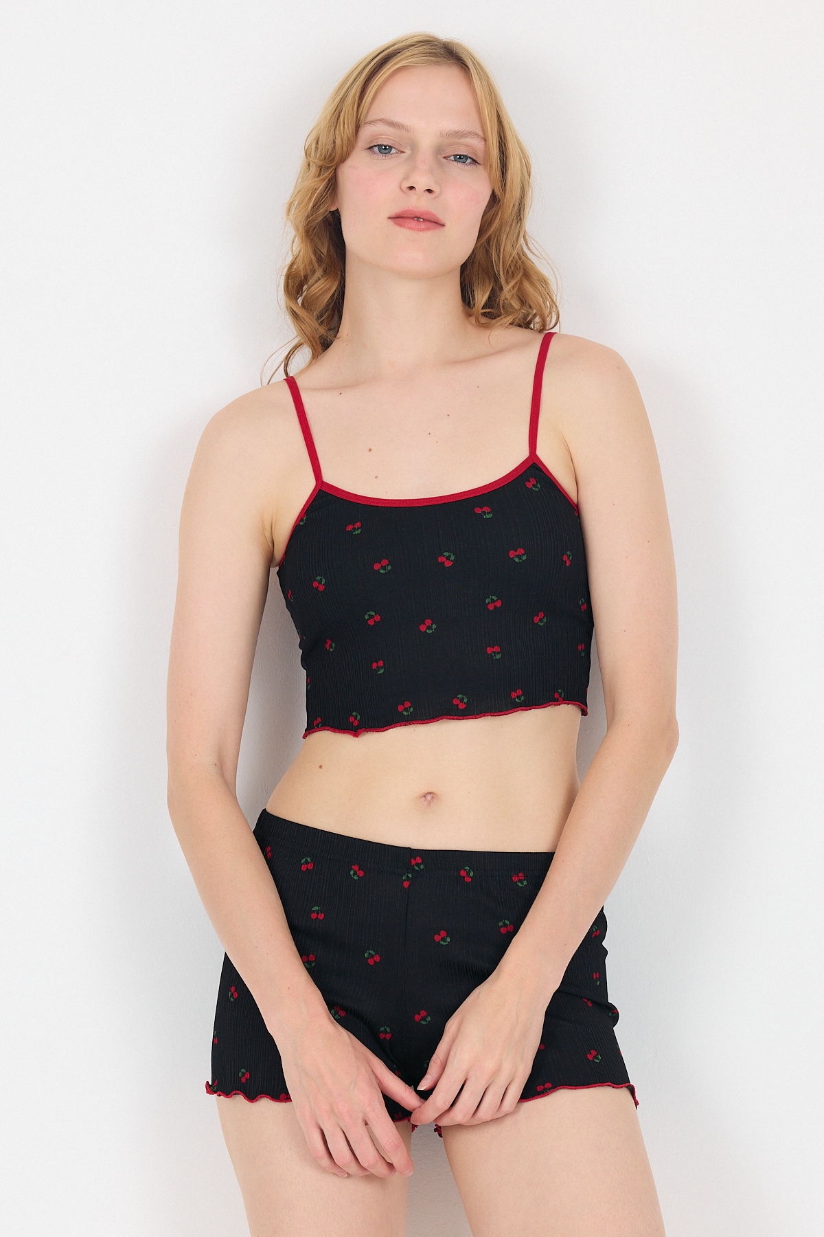 Siyah Kiraz Desenli Atlet Şort Takım 3403 - 1