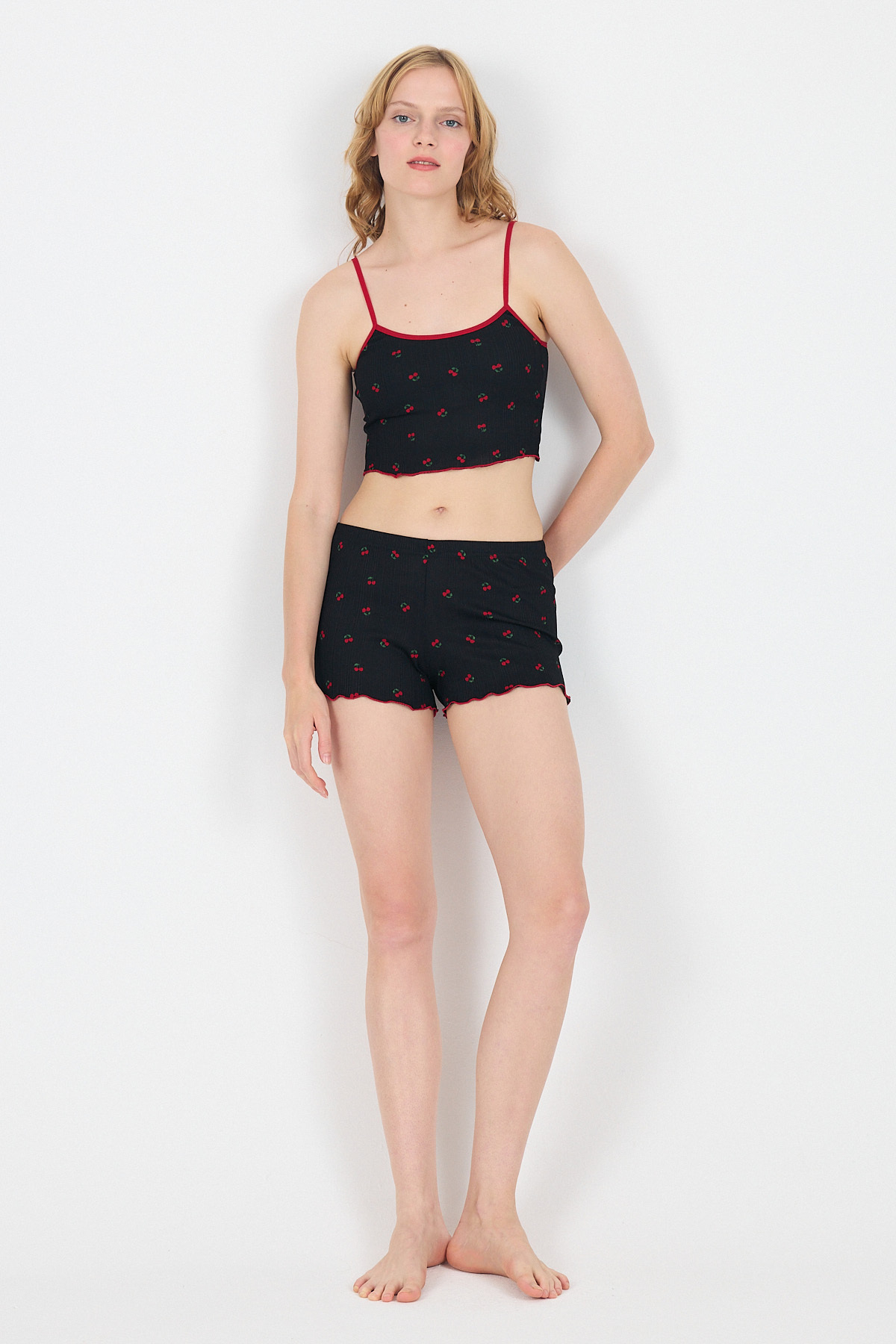 Siyah Kiraz Desenli Atlet Şort Takım 3403 - RAYS