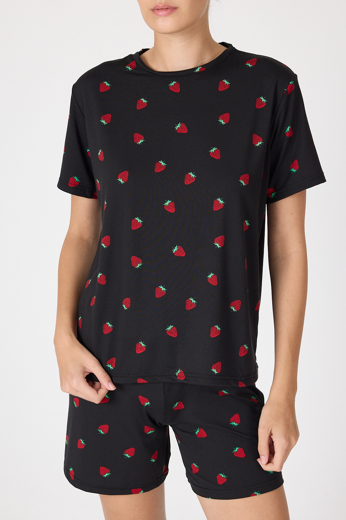 Siyah Çilek Desenli Kadın Pijama Takımı 3409 - RAYS