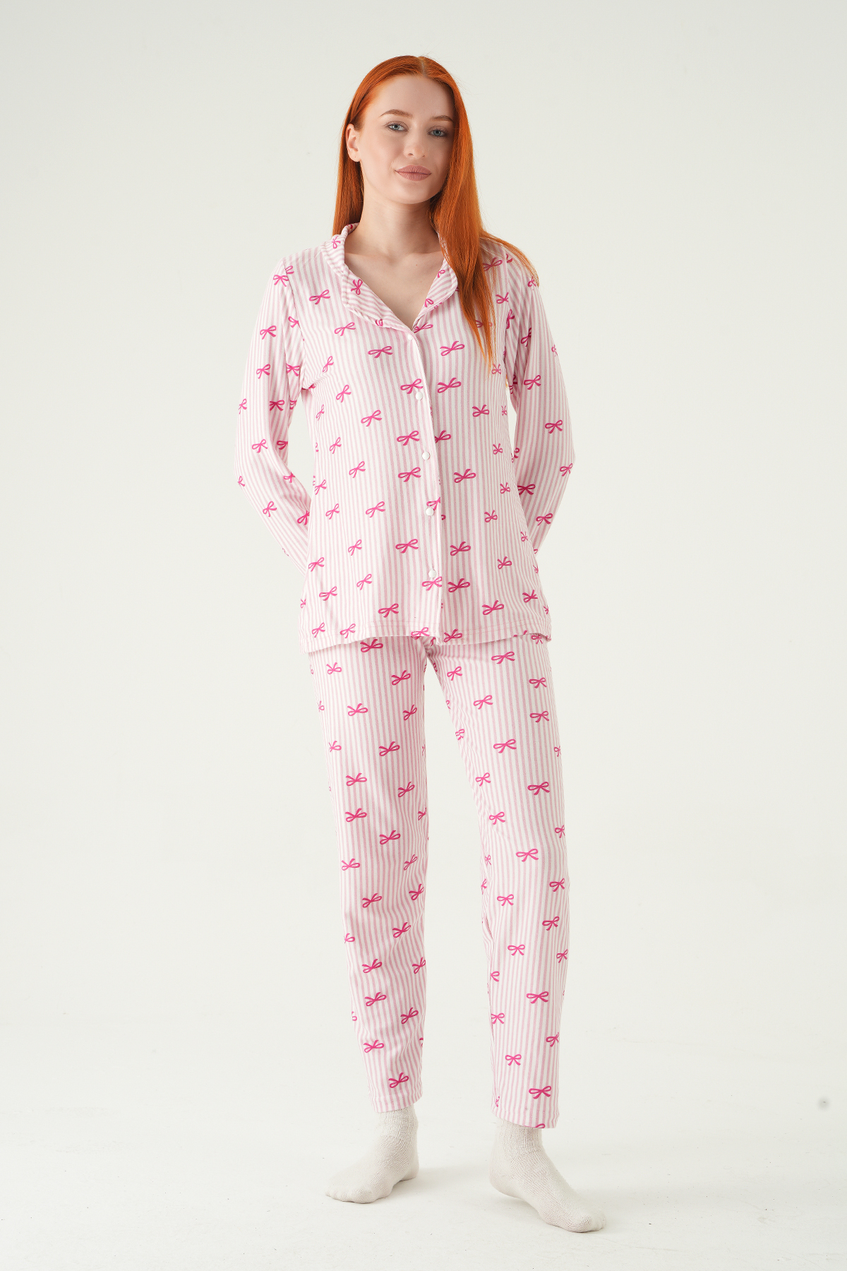 Pembe Fiyonk Desen Düğmeli Pijama Takımı 3412 - 2
