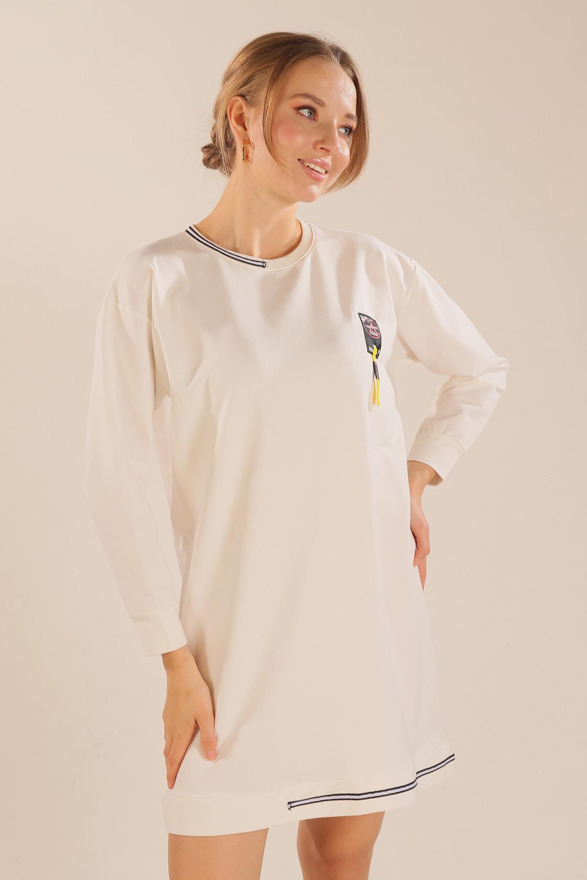 Beyaz Yaka Şerit Arma Detay Sweat 2684 - 5