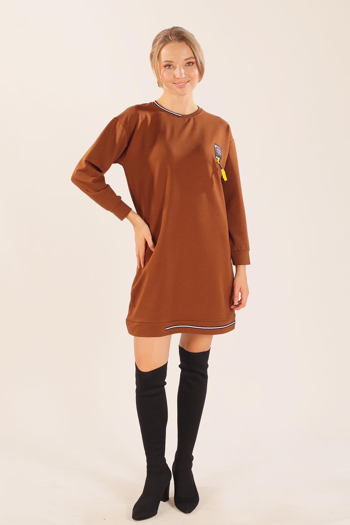 Kahve Yaka Şerit Arma Detay Sweat 2684 - 2