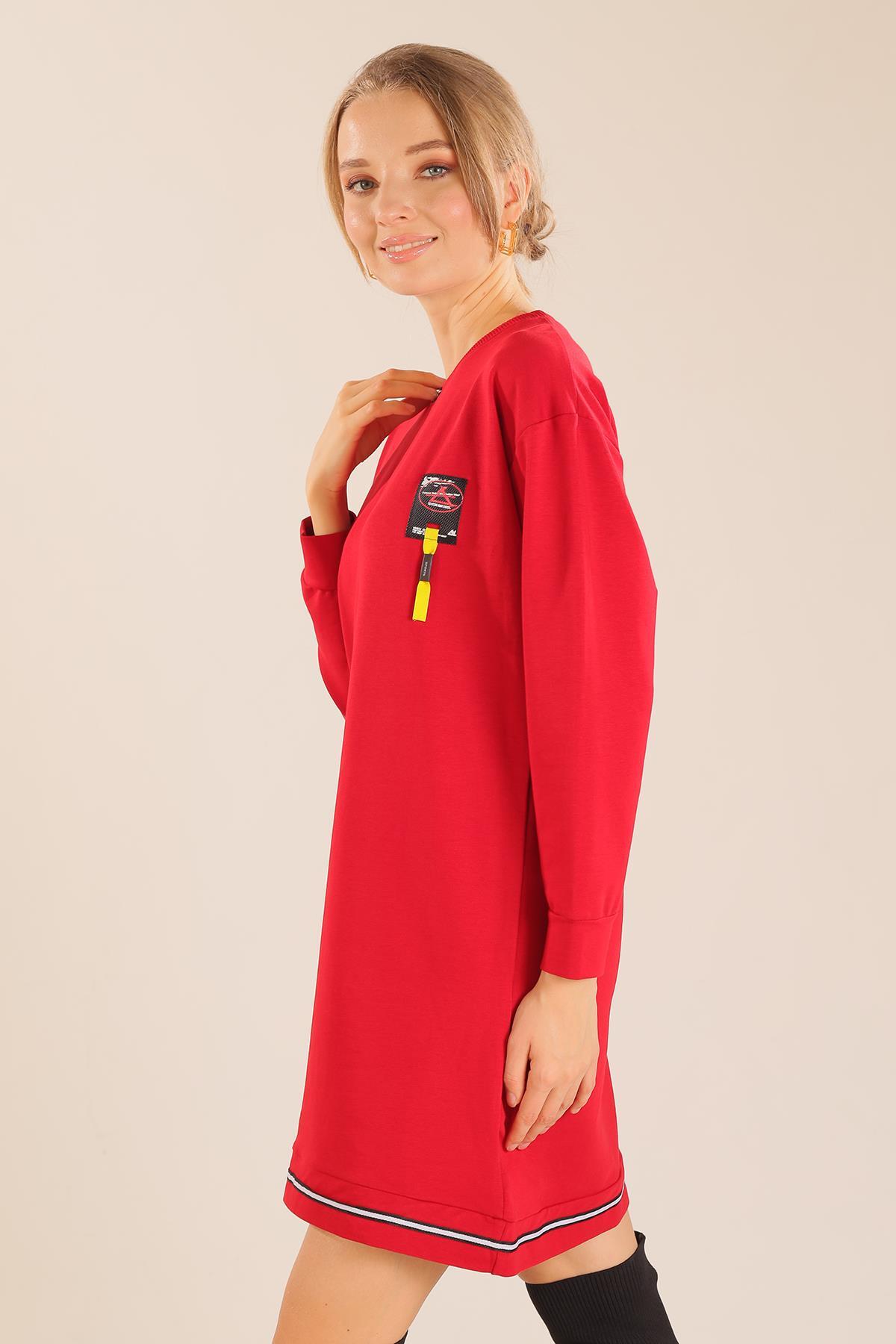 2684 Yaka Şerit Arma Detay Sweat Kırmızı - 5