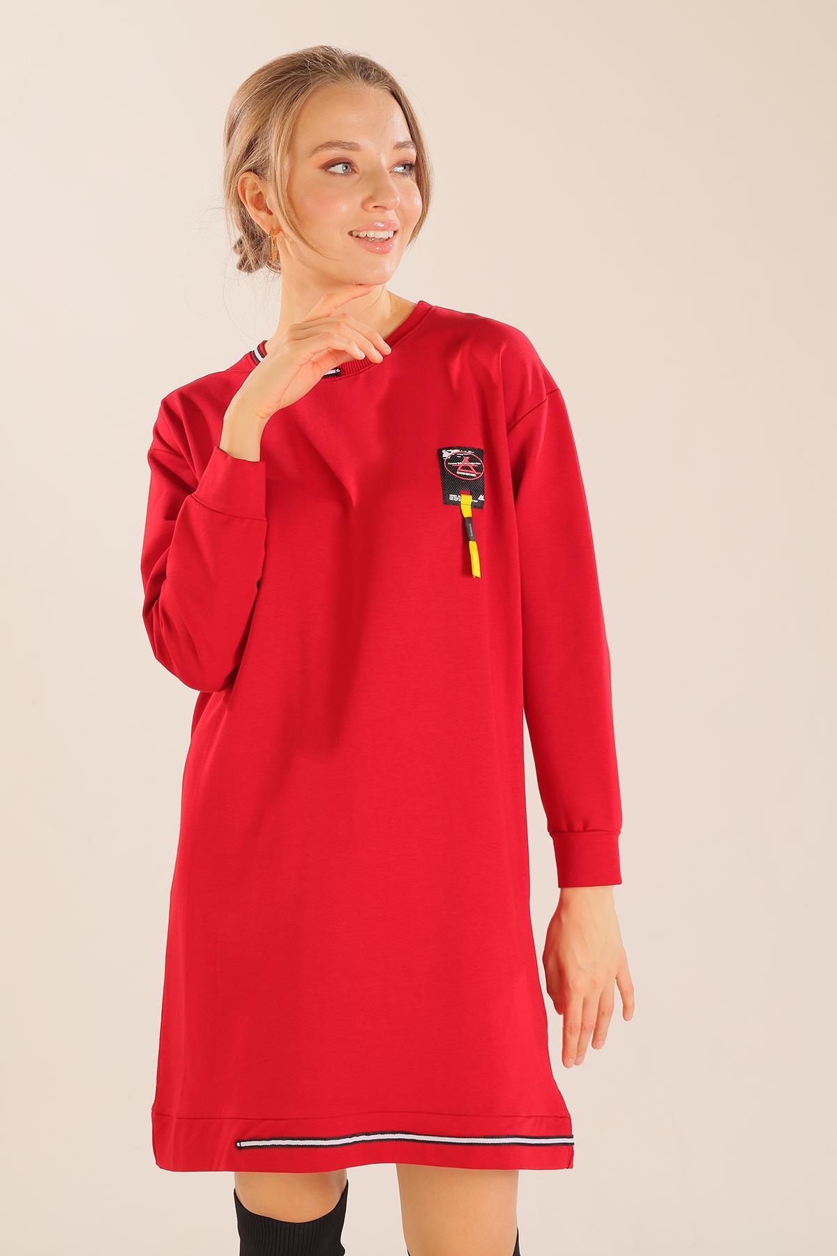 Kırmızı Yaka Şerit Arma Detay Sweat 2684 - 1