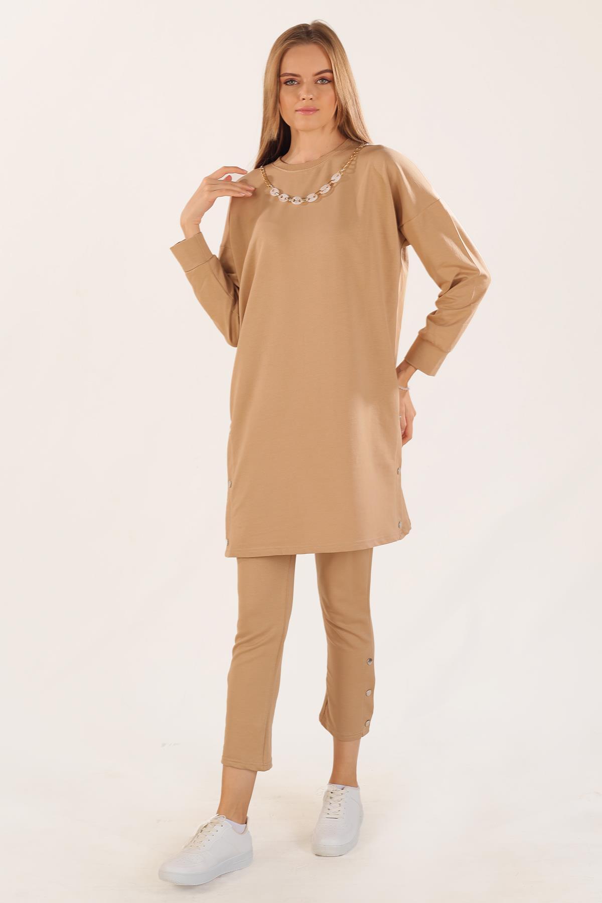 Bej Kolyeli Çıtçıt Detay Sweat Takım 3479 - 2