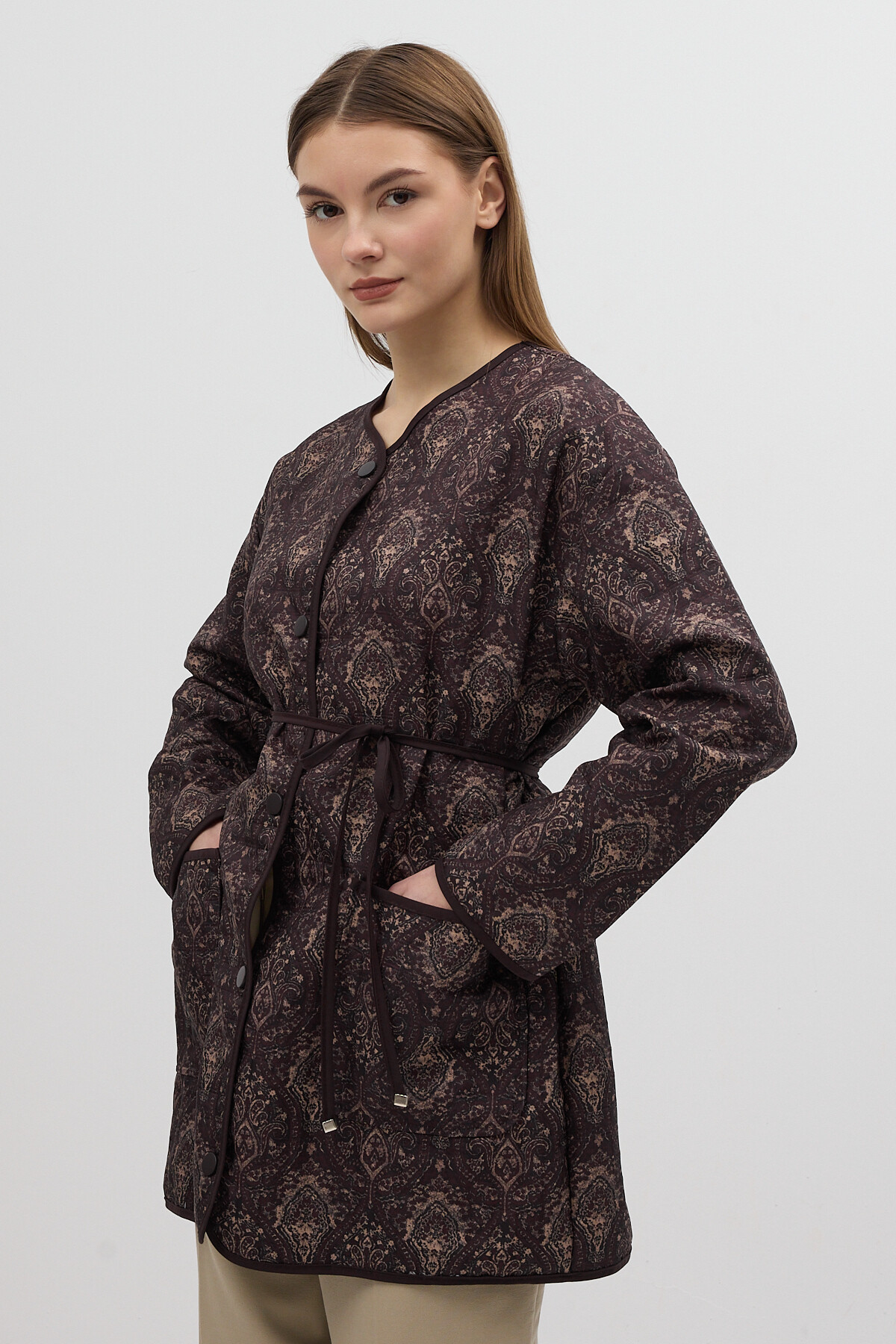 Kahverengi Etnik Desenli Kapitone Bel Bağlamalı Kadın Ceket 3496 - 2