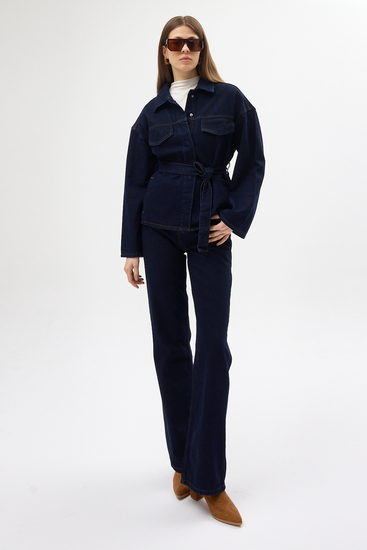 Lacivert Kuşaklı Jean Ceket ve Geniş Paça Pantolon Kadın Takım 3498 - 7