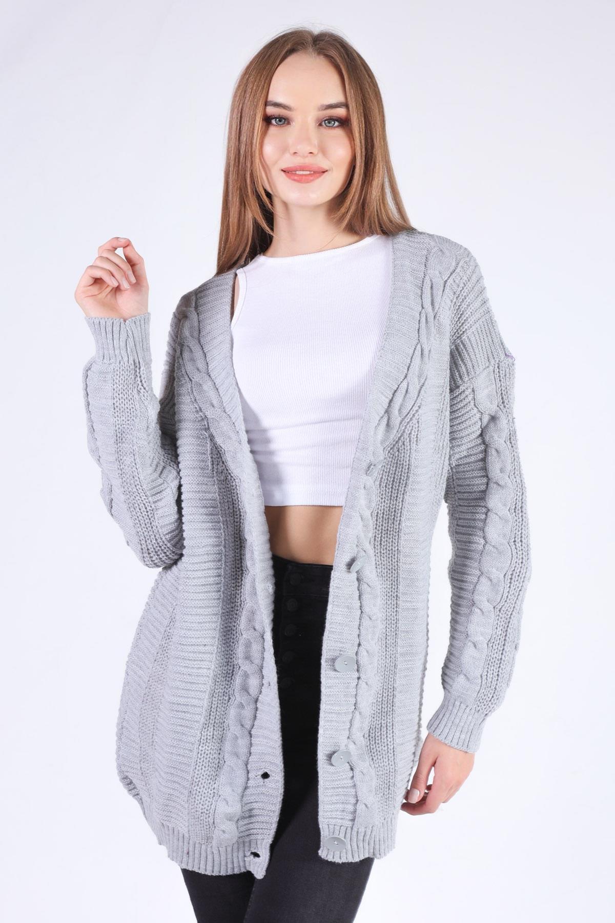 Gri Düğme Detay Örgülü Hırka 350 