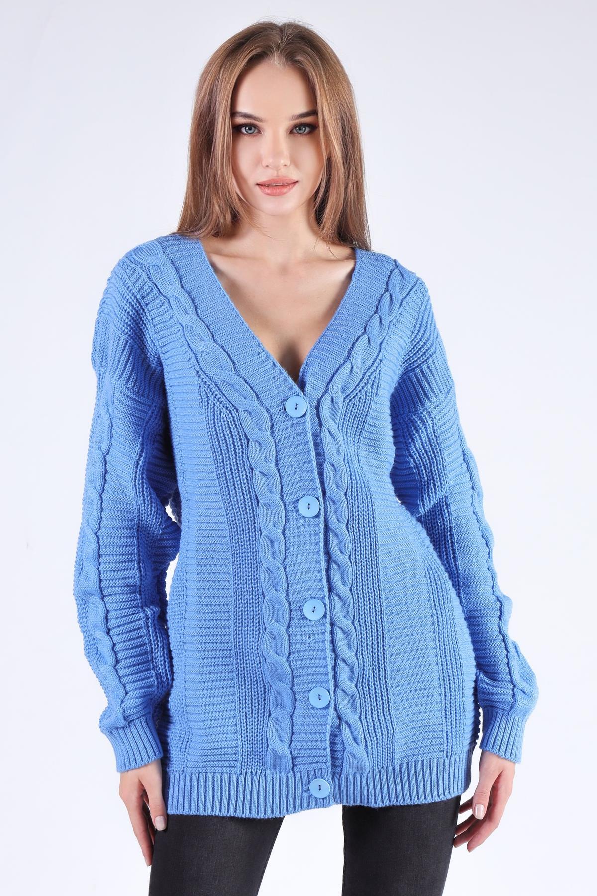 Mavi Düğme Detay Örgülü Hırka 350 