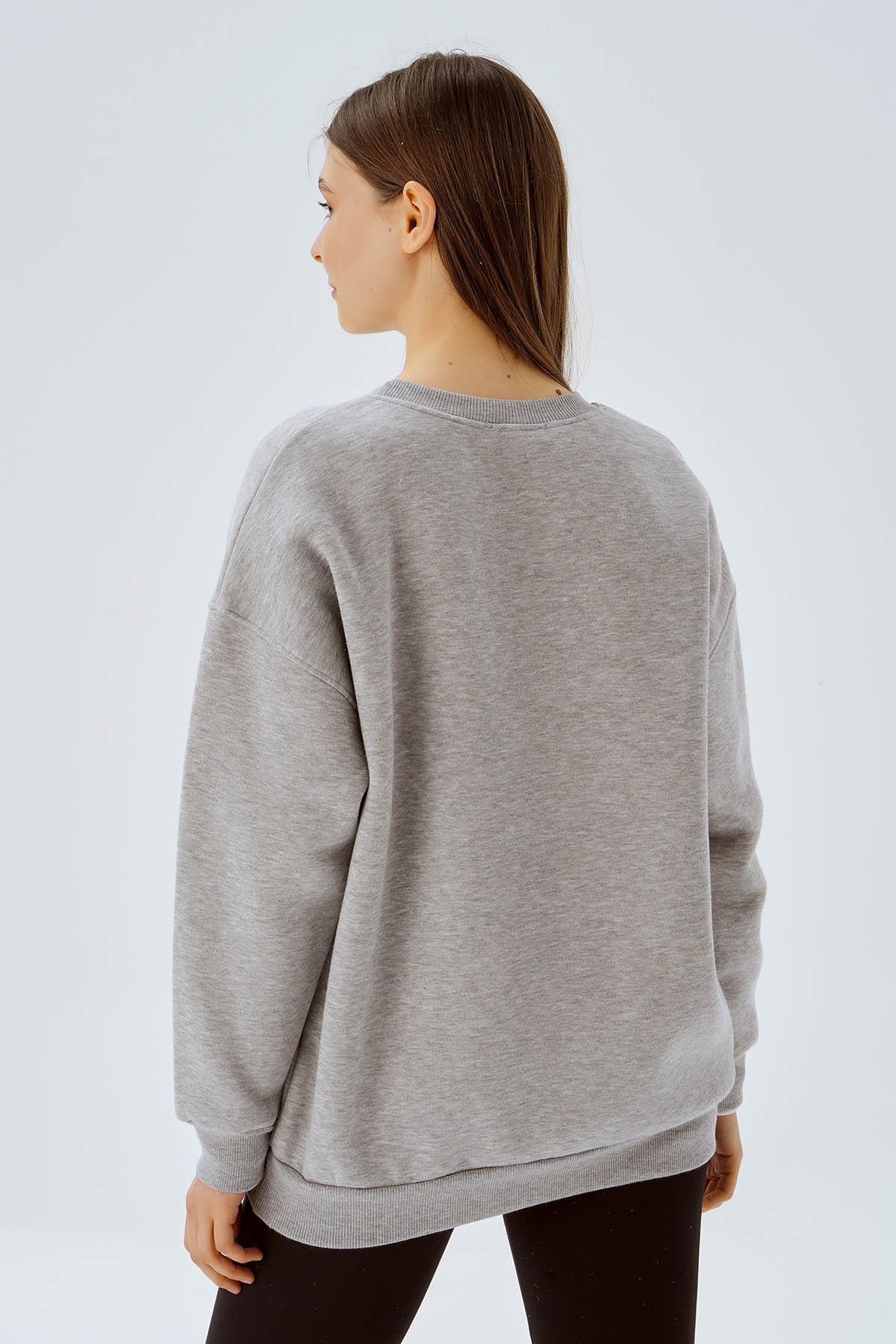 3518 Bisiklet Yaka Nakış Detay Sweat Gri - 5
