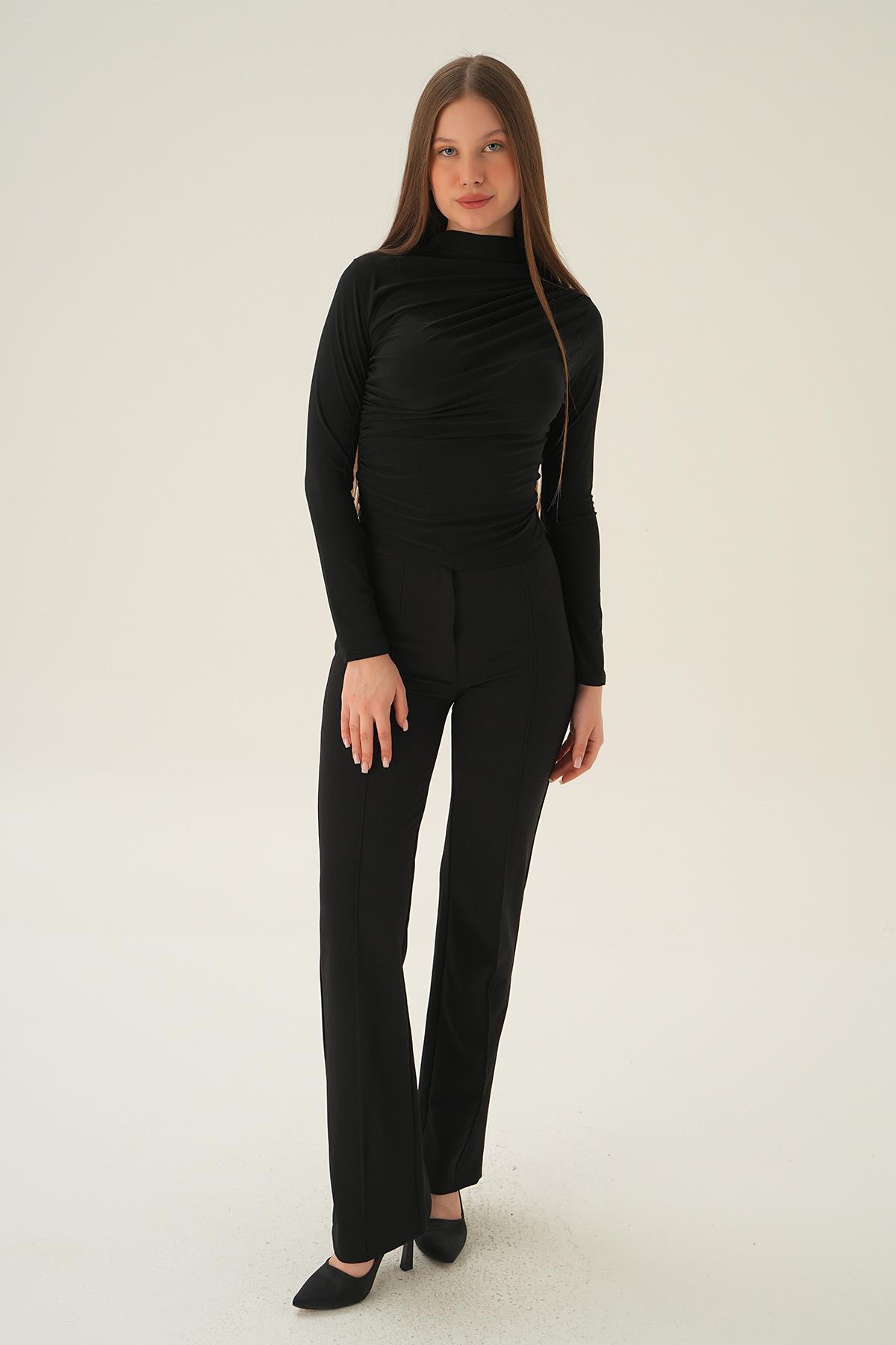 Siyah Omuz Pileli Bluz 3568 - 6