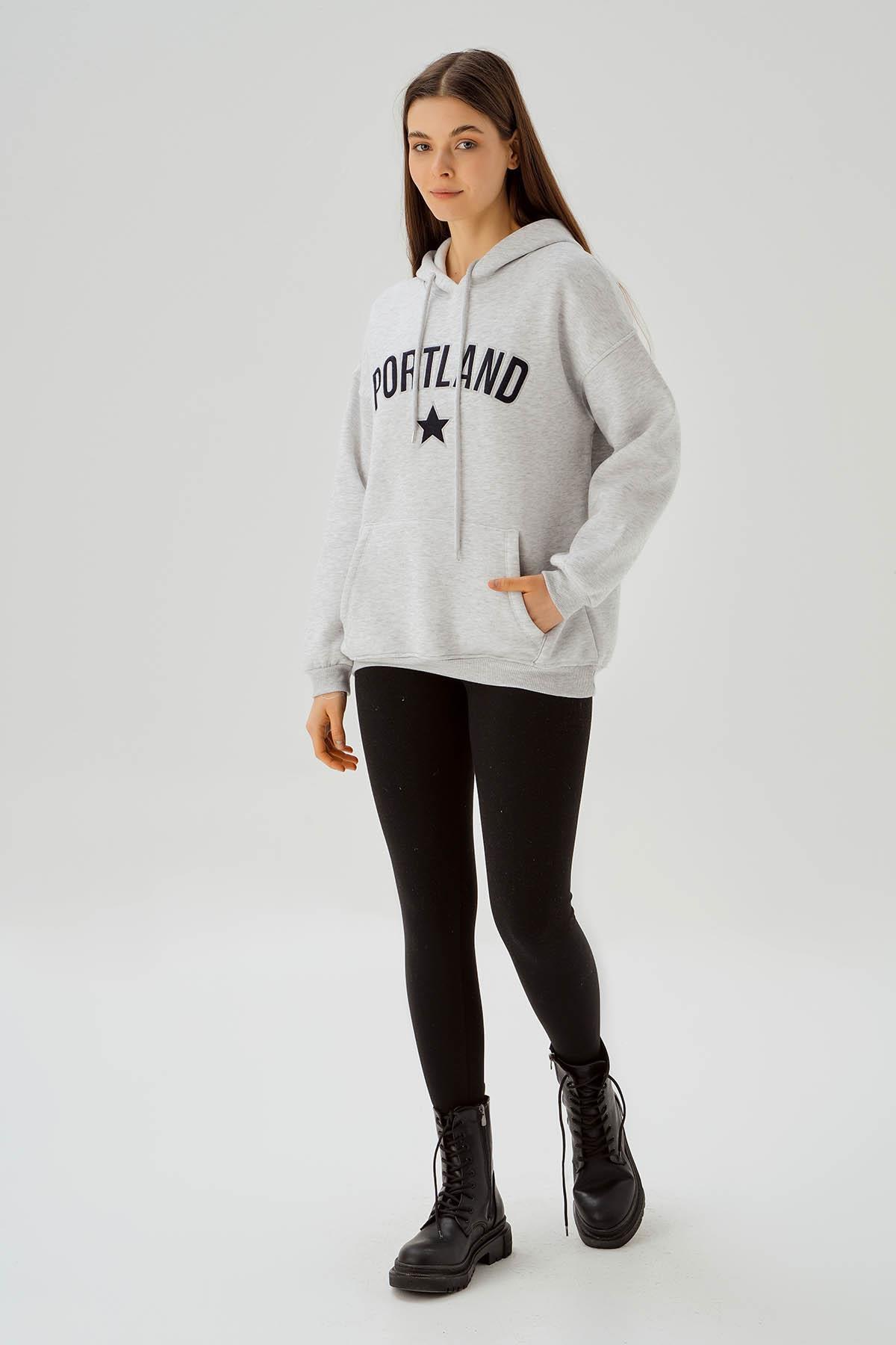 Gri Kapüşonlu Yazı Baskılı Sweat 3671 - 3