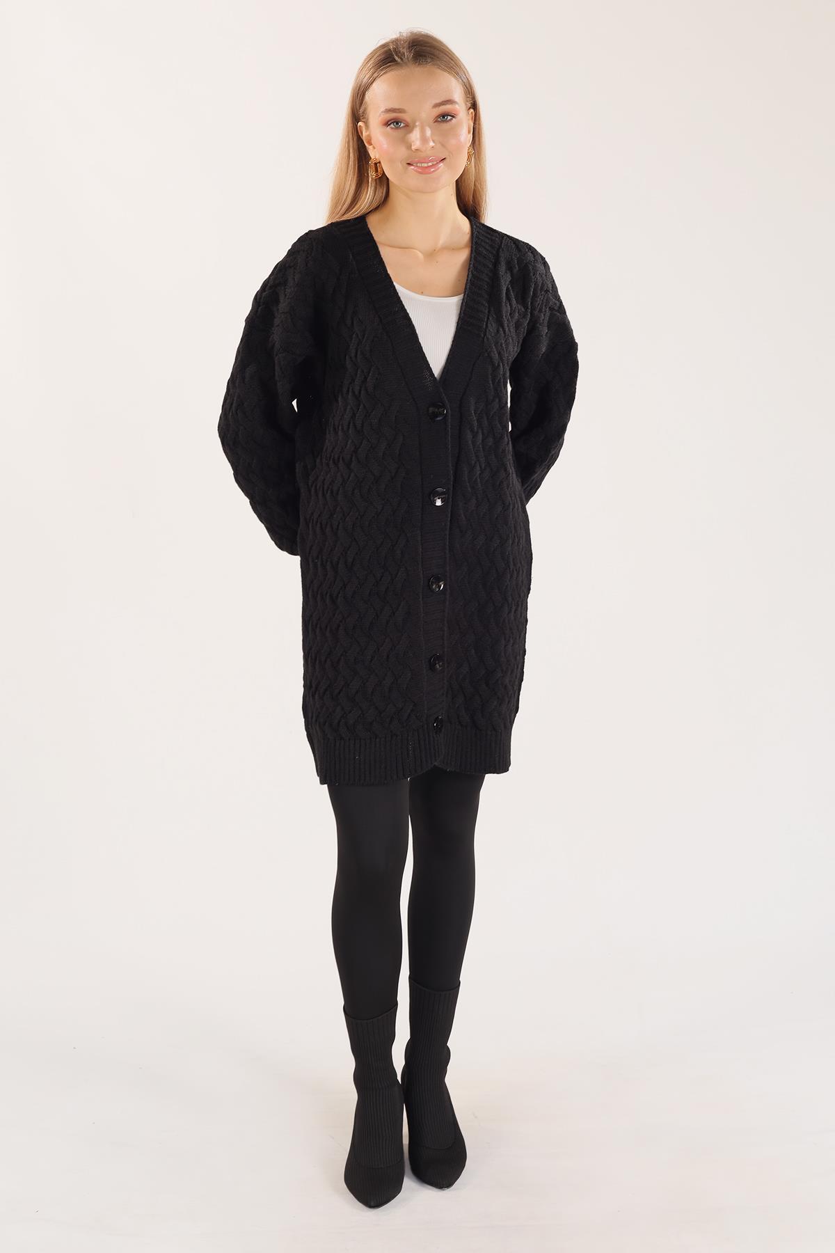 Siyah Düğmeli Triko Hırka 369 