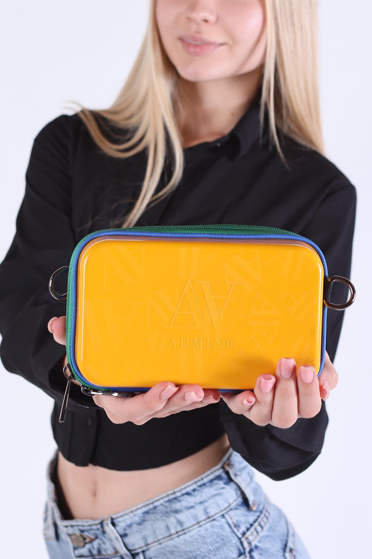 Sarı Kutu Model Çanta 371 - 2