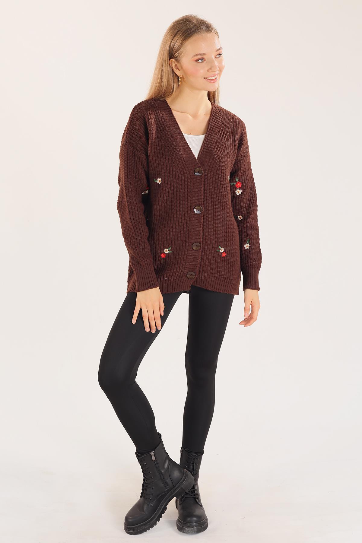 Acı Kahve Çiçek Nakışlı Hırka 383 - 2