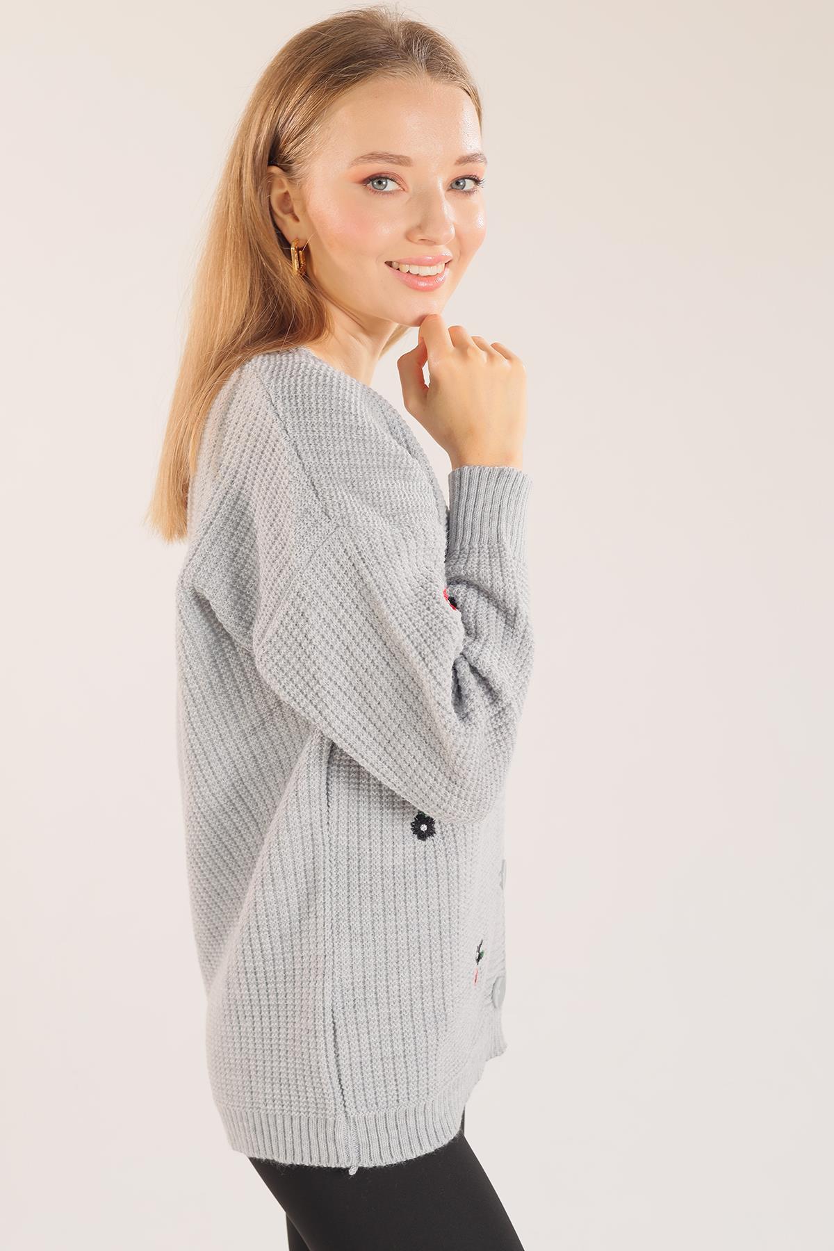 383 Çiçek Nakışlı Hırka Gri - 3