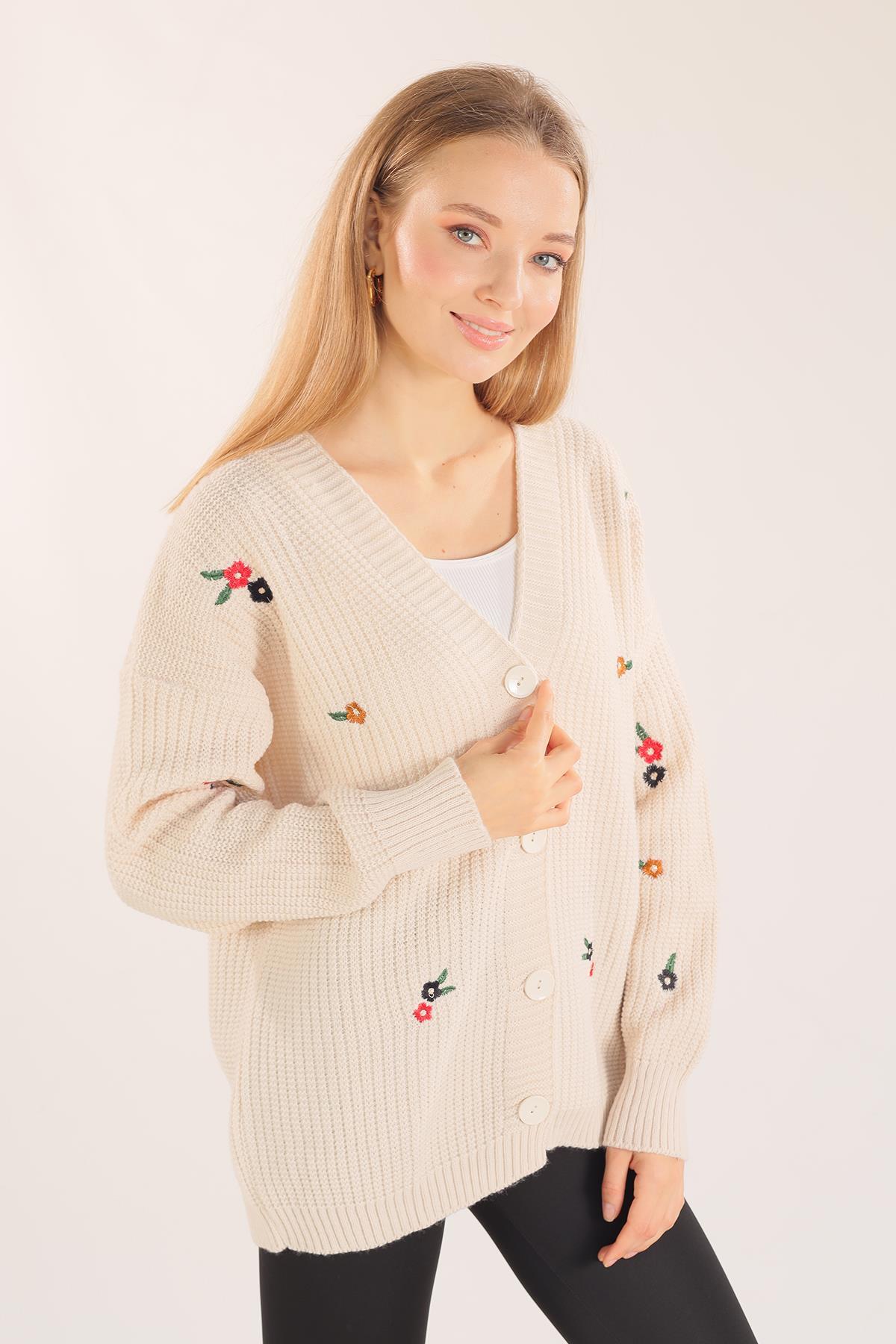 Krem Çiçek Nakışlı Hırka 383 - 1